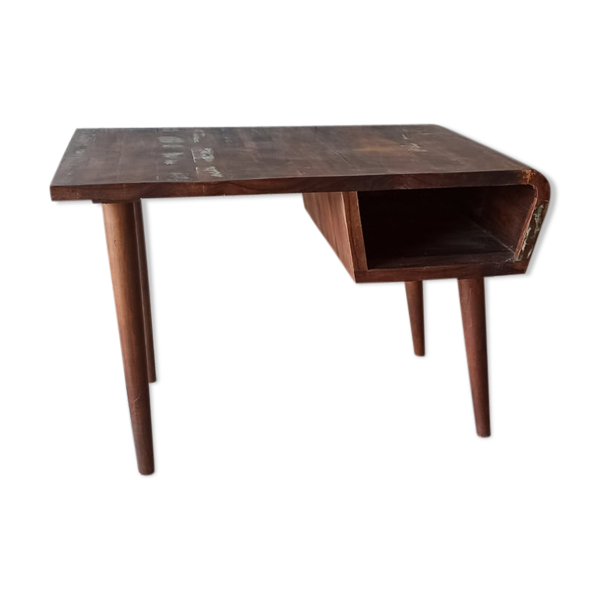 Bureau style art déco avec pieds en biseau