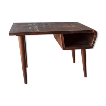 Bureau style art déco avec pieds en biseau