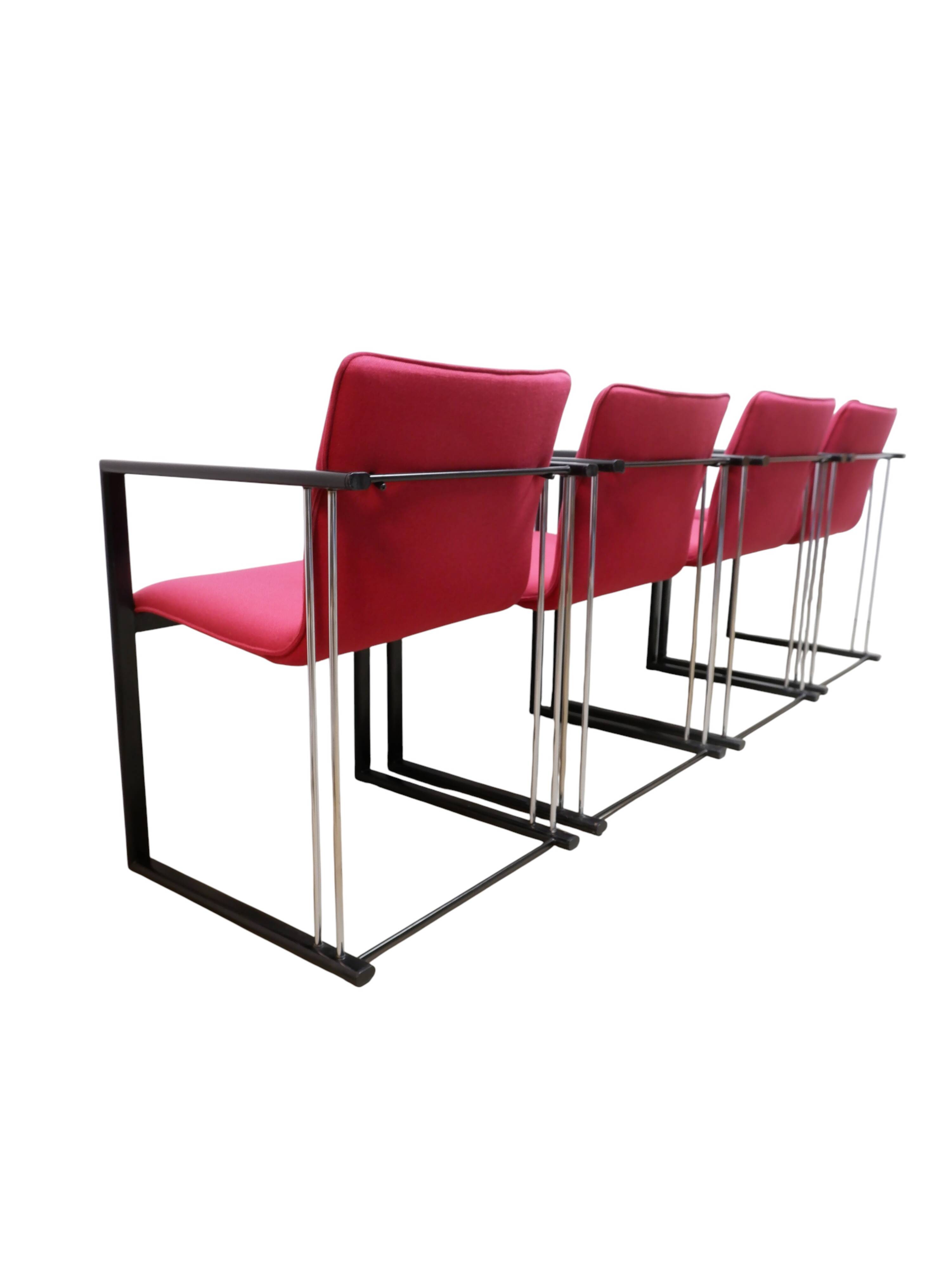 Set of 4 vintage dining chairs, 1980s