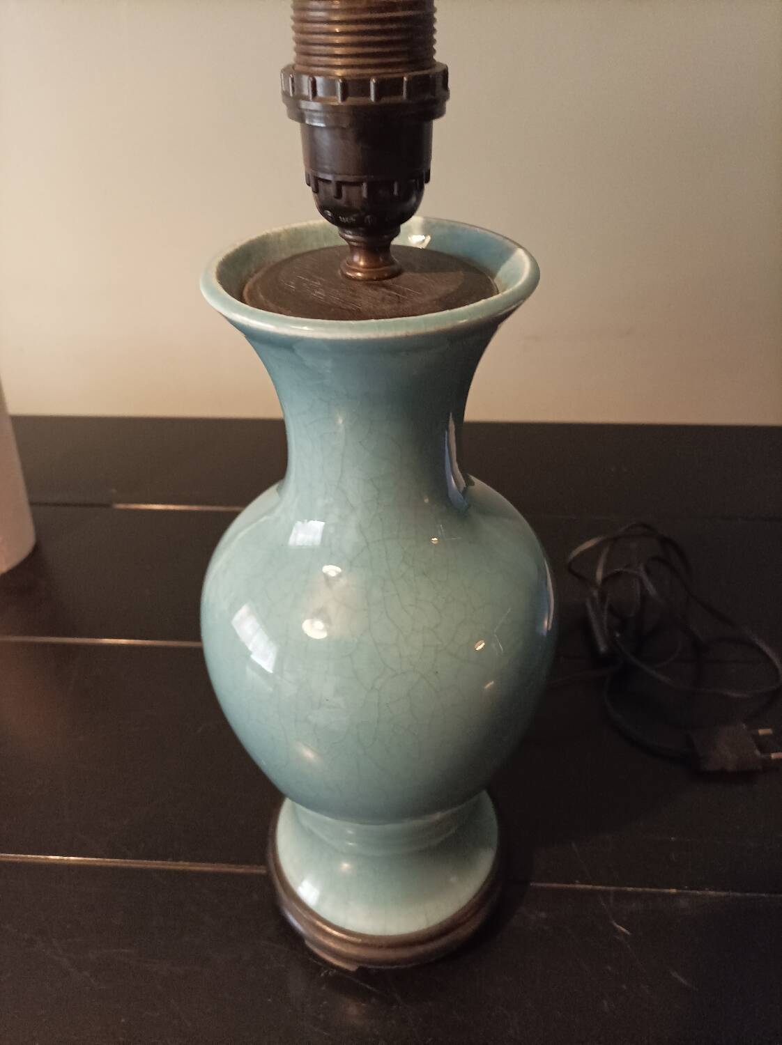 Lampe de table vintage en céramique avec abat-jour sur mesure.