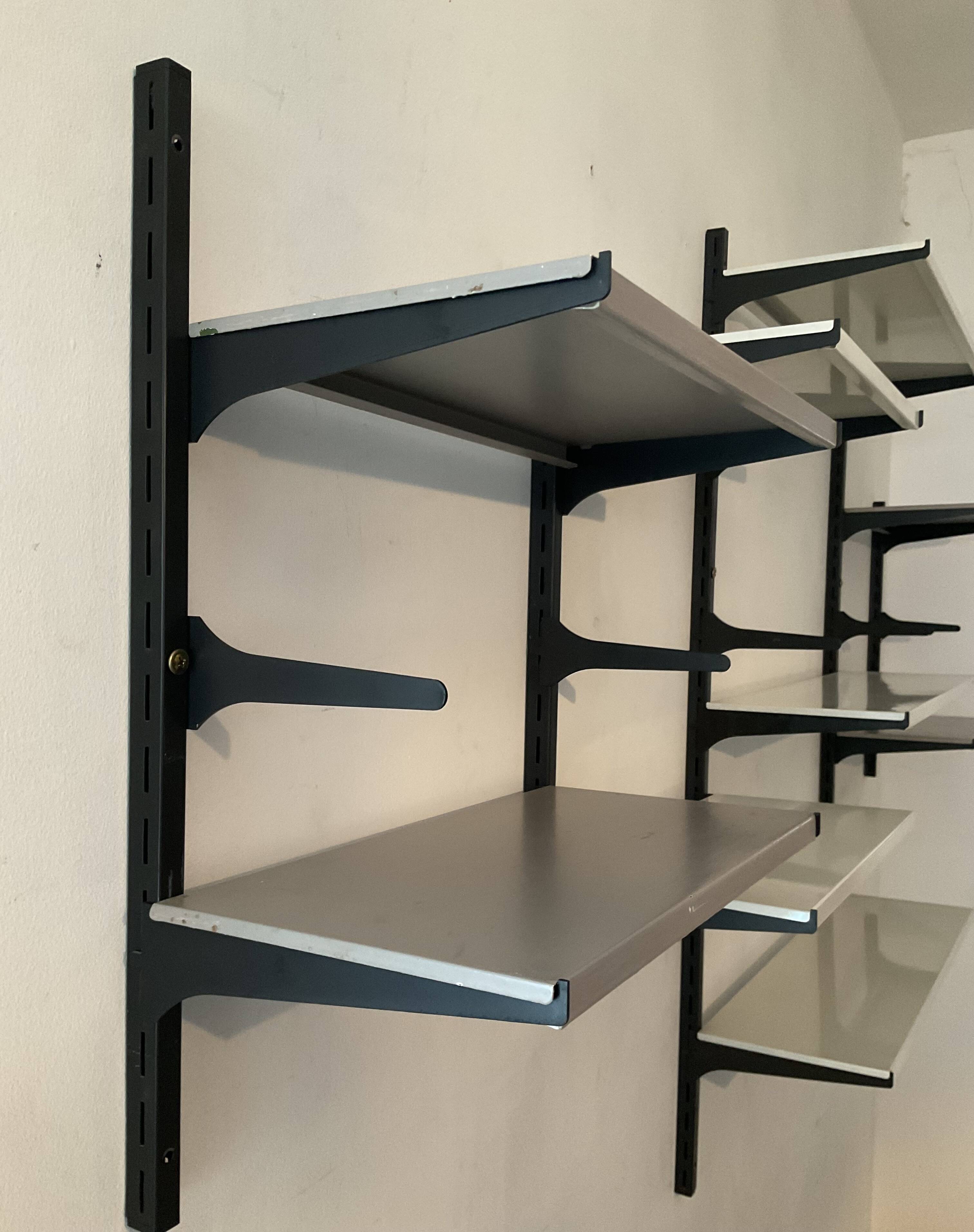 Modular Tomado shelf from the 1970s
