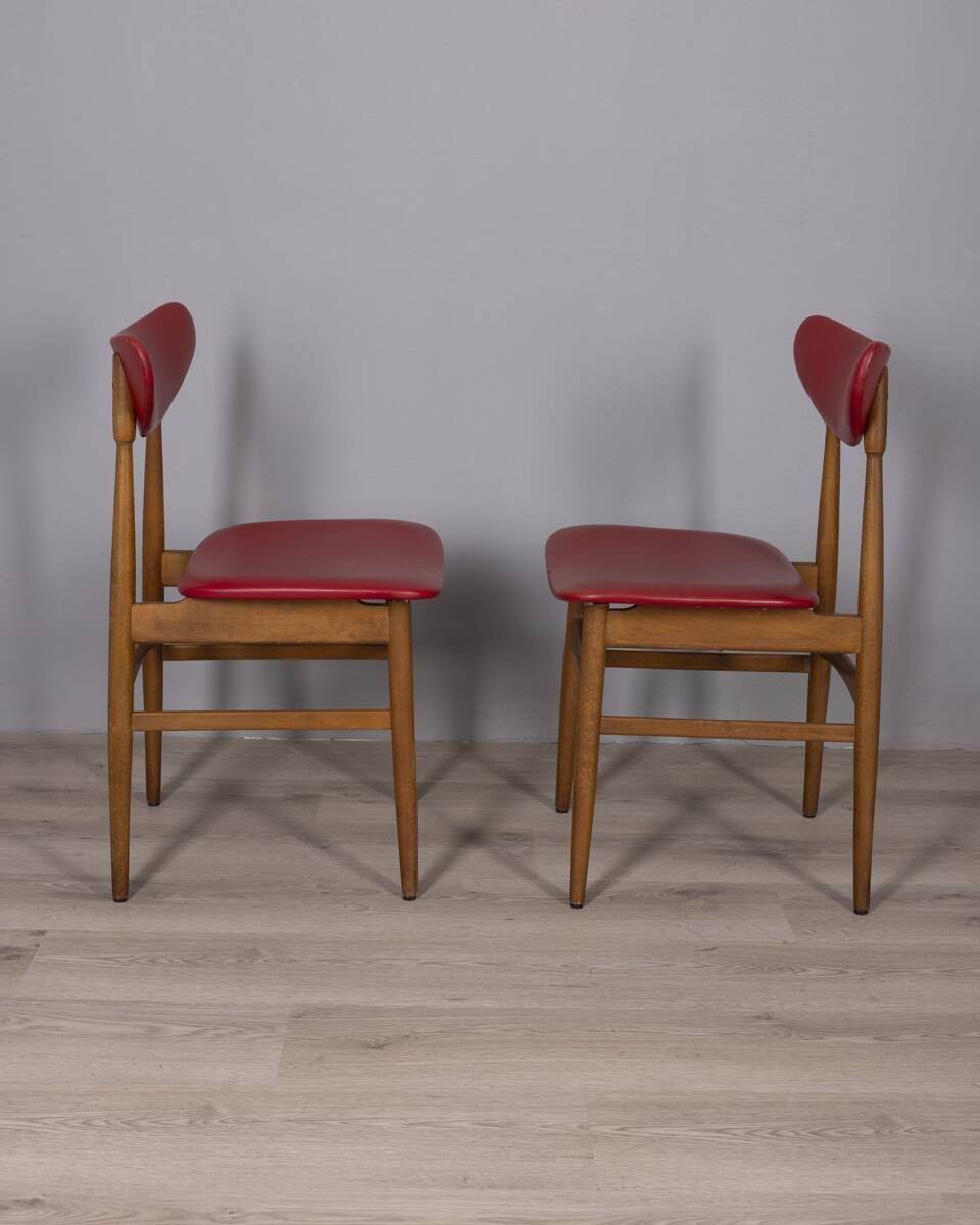 Pair of vintage 1960s chairs in wood and leather, italian design