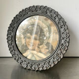 Metal cast iron picture frame