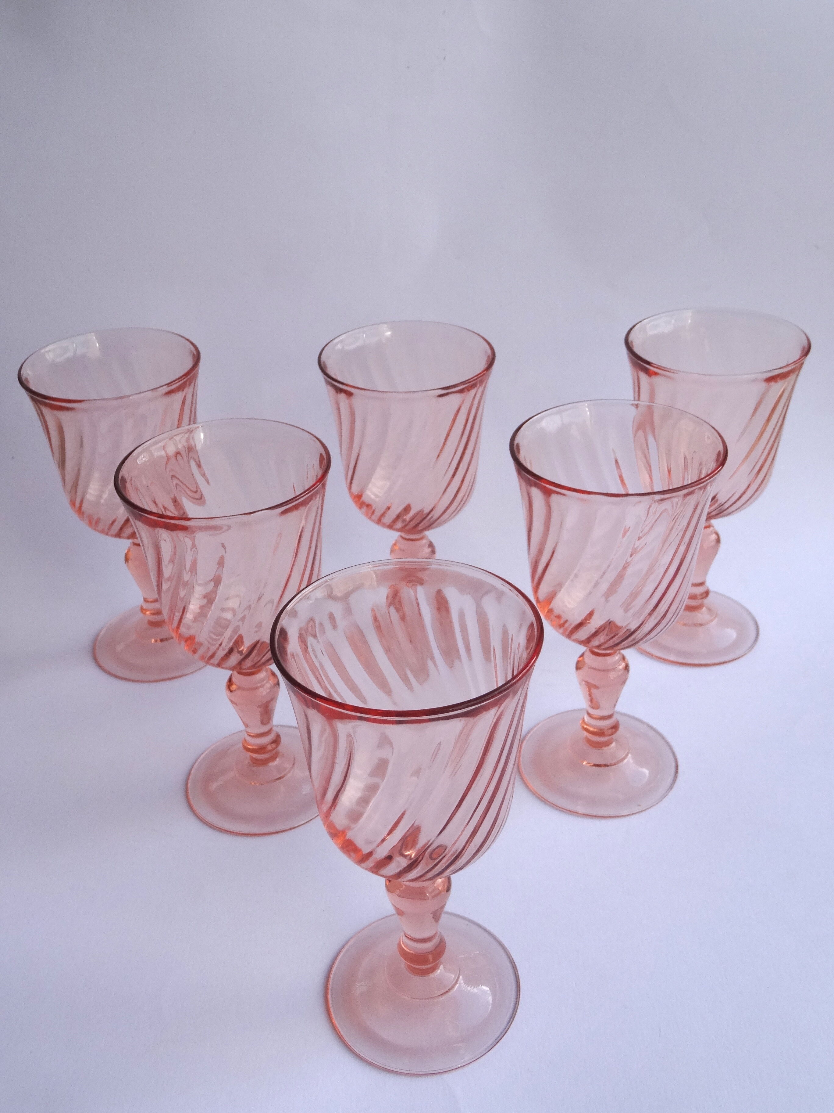 6 Luminarc Rosaline red wine glasses