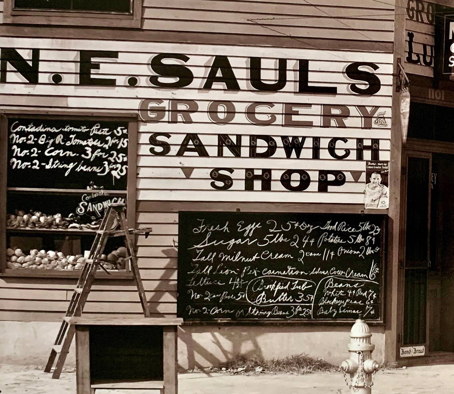 📸 Original photograph – Walker Evans, 1936 Sandwich shop front