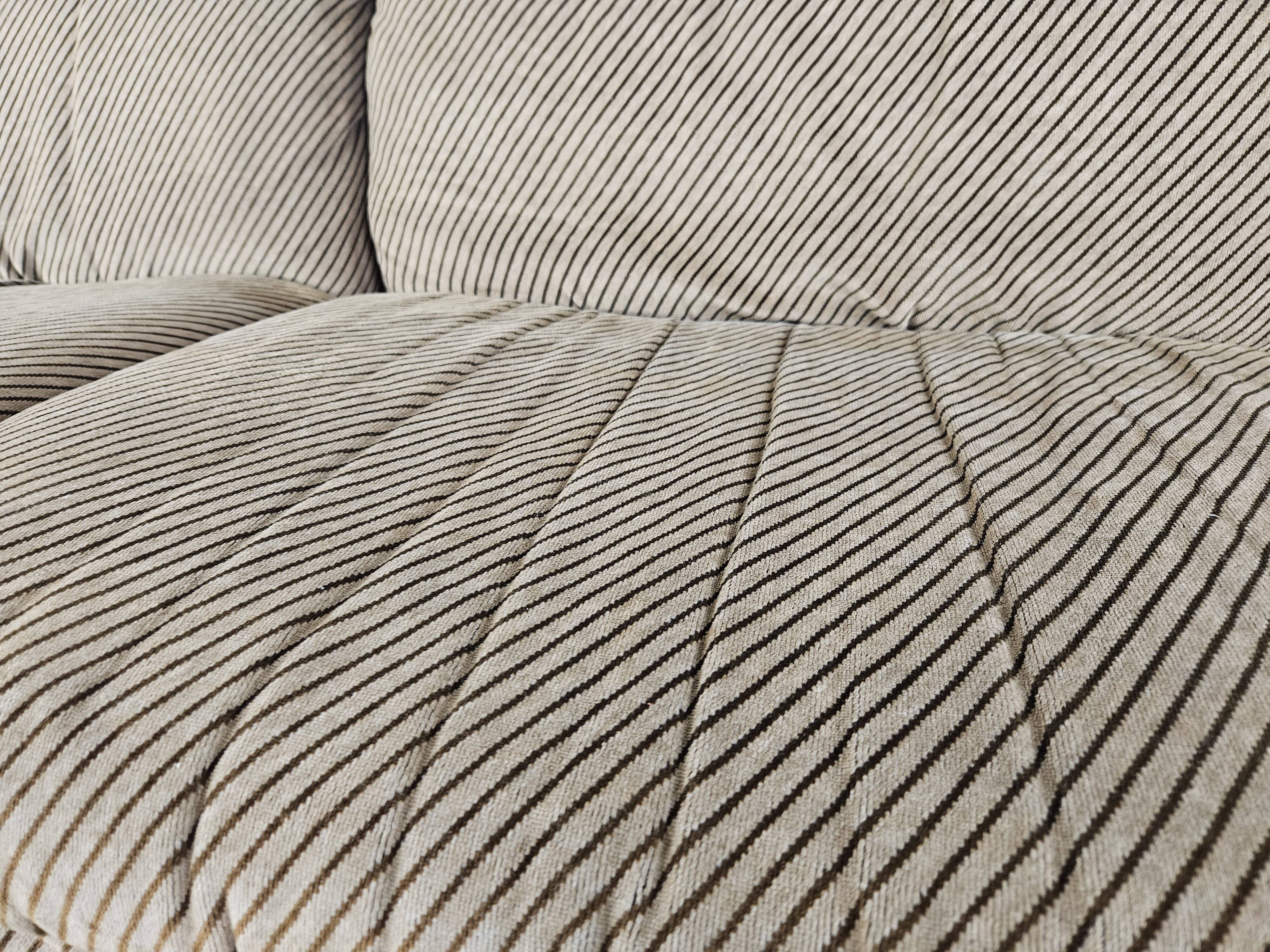 Five-seater corner modular sofa from 70s