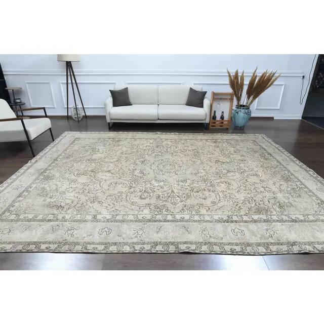 1970s Vintage Persian Handmade Wool Cotton Brown Area Rug 292x388