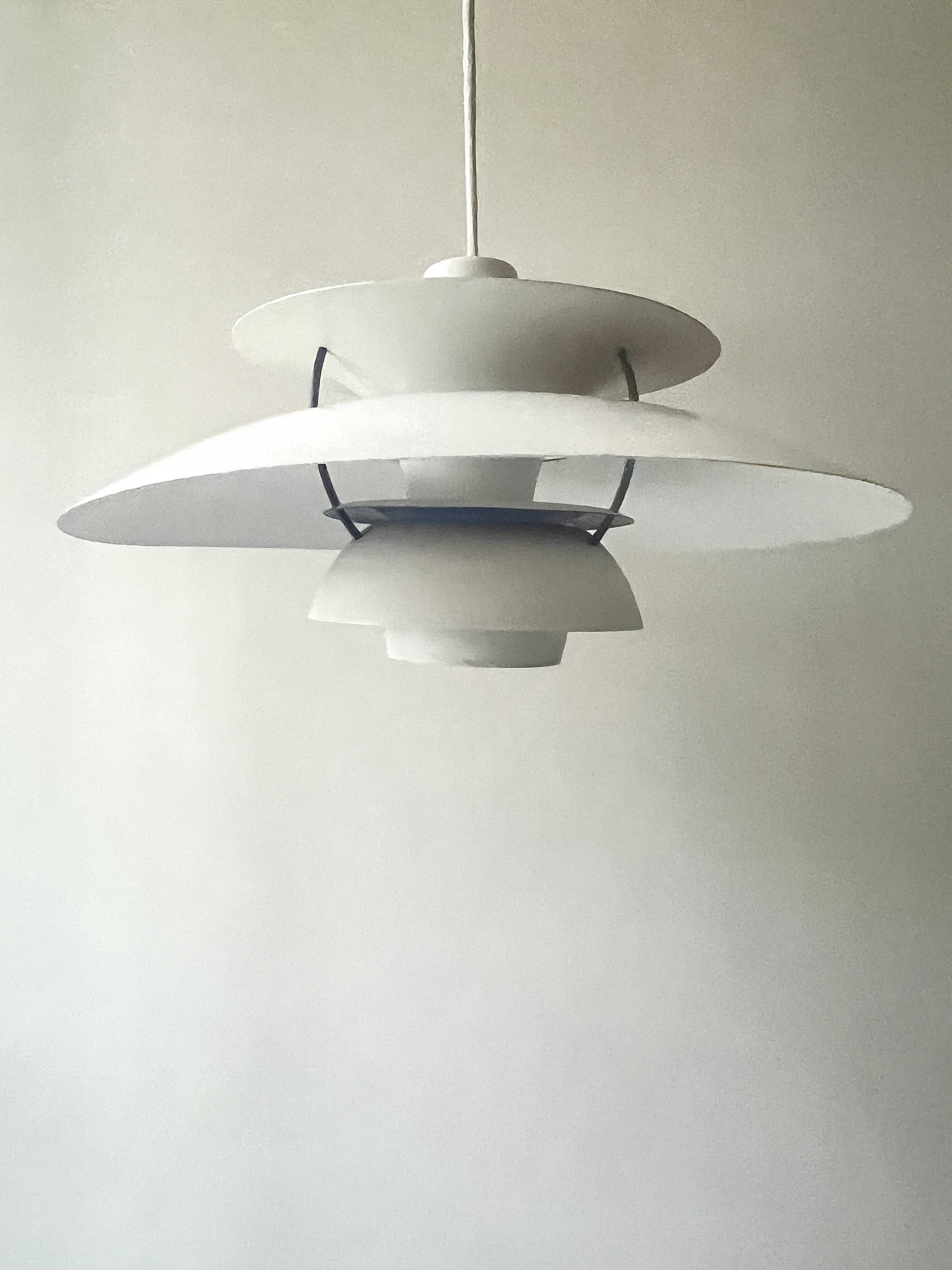 PH5 suspension by Louis Poulsen, Danish design 1970