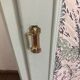 Bonnetiere en pin, armoire