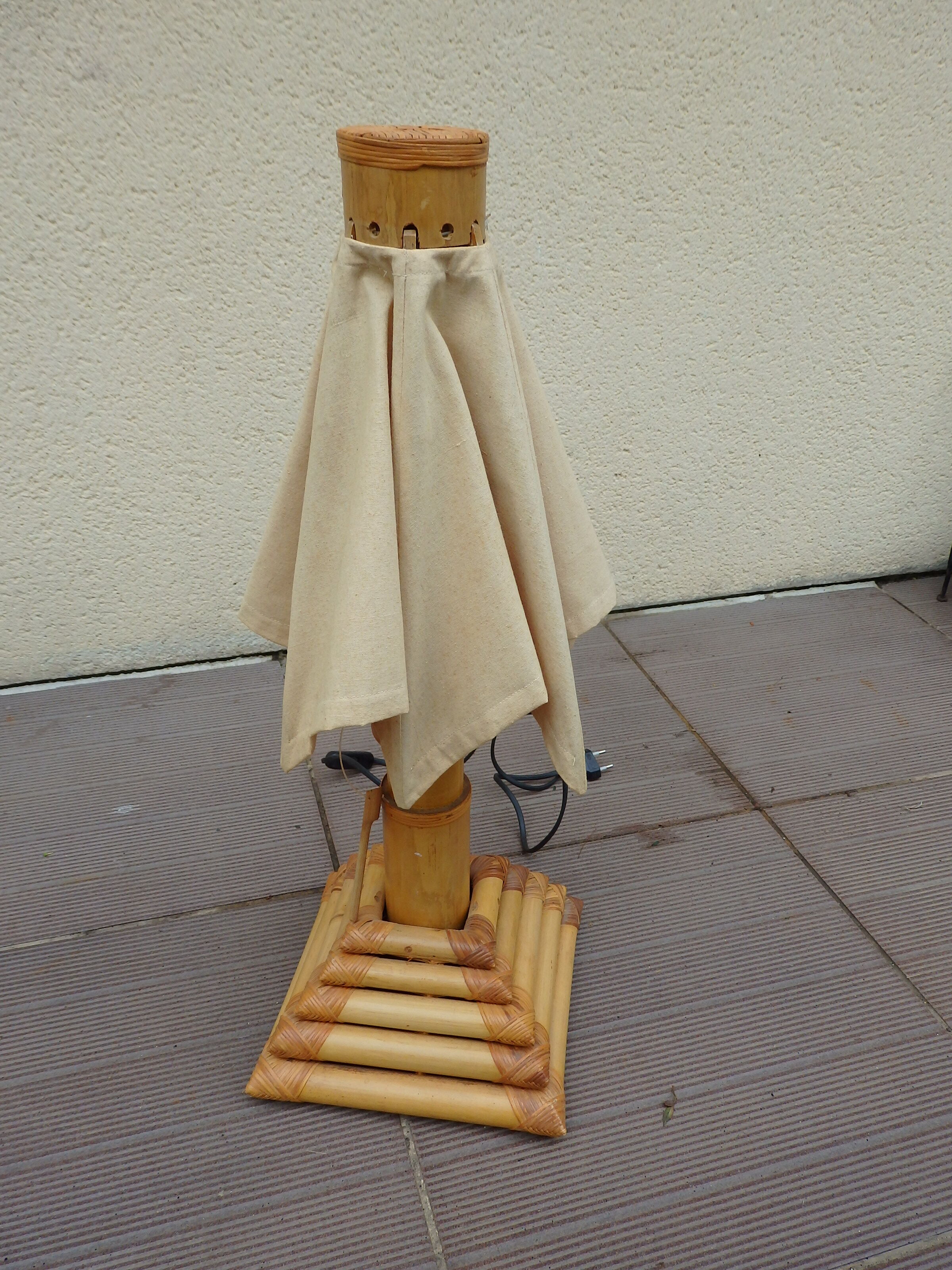 Design parasol bamboo lamp