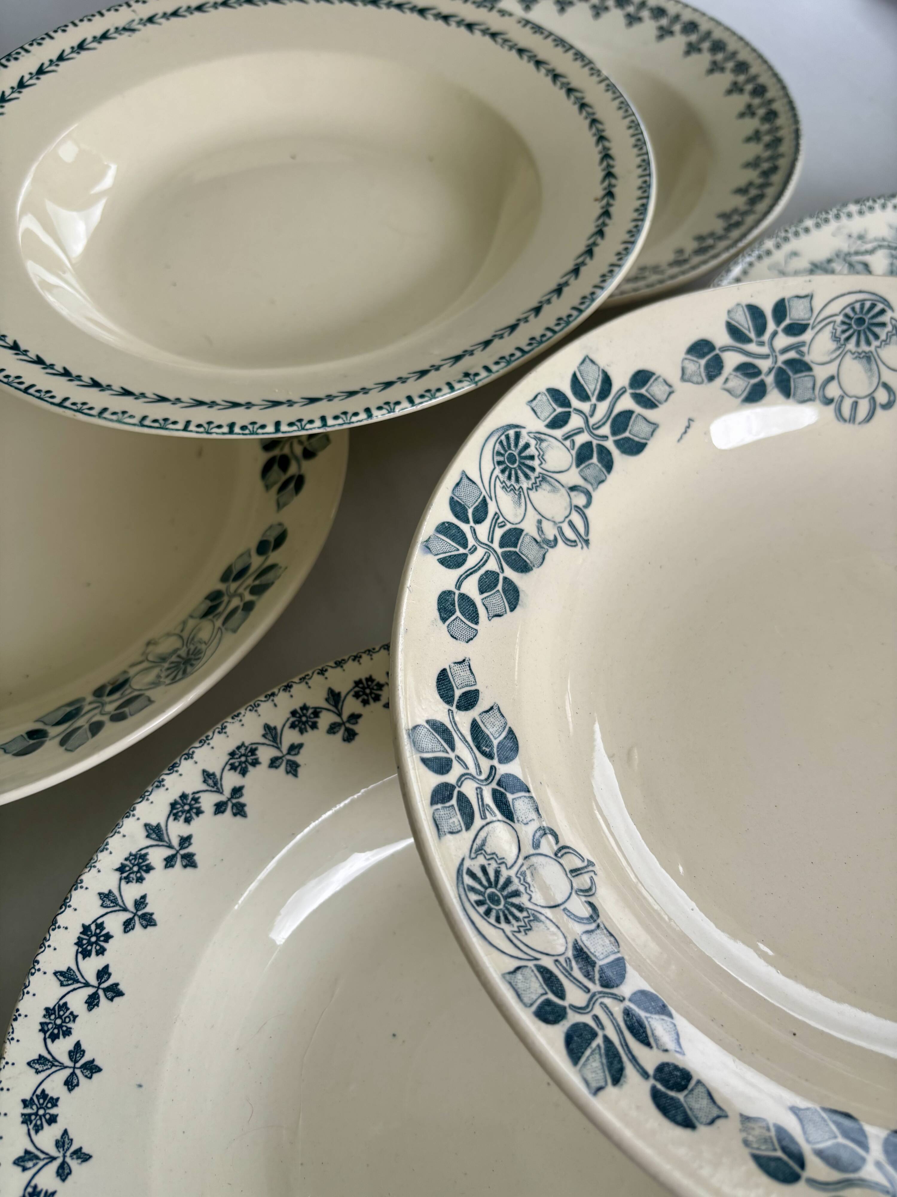 Lot 6 blue ironstone deep plates French earthenware ironstone