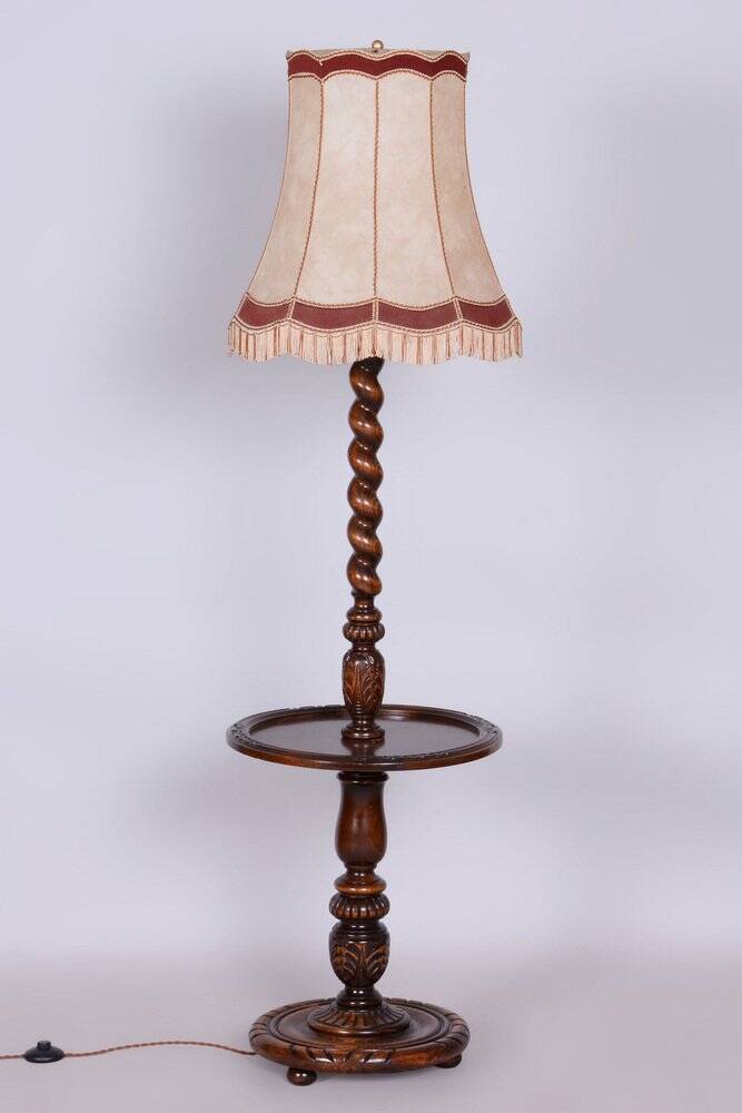 Lampe de sol Art Déco en chêne et textile, tchèque, années 1920.