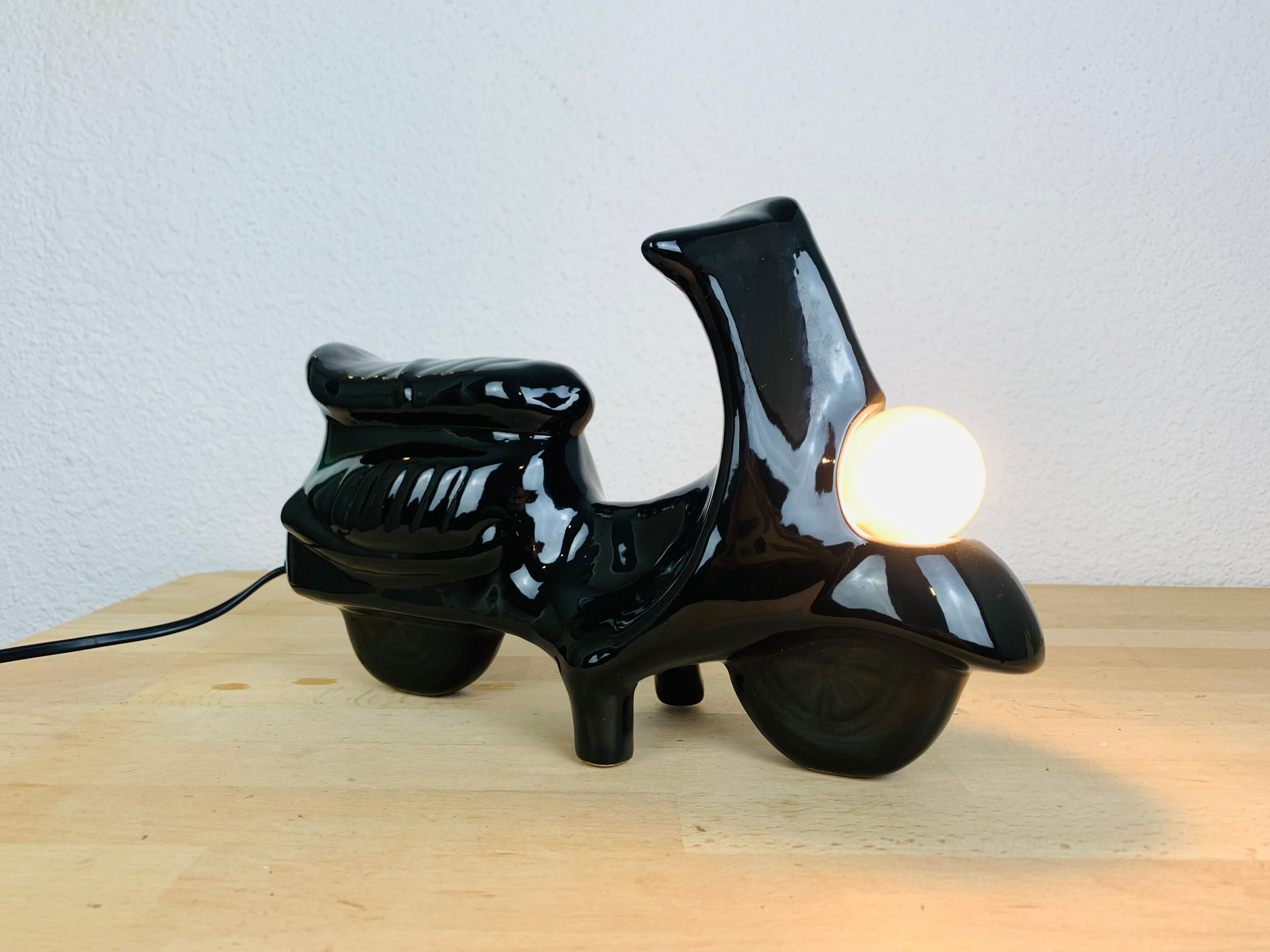 Lampe scooter céramique noire vintage