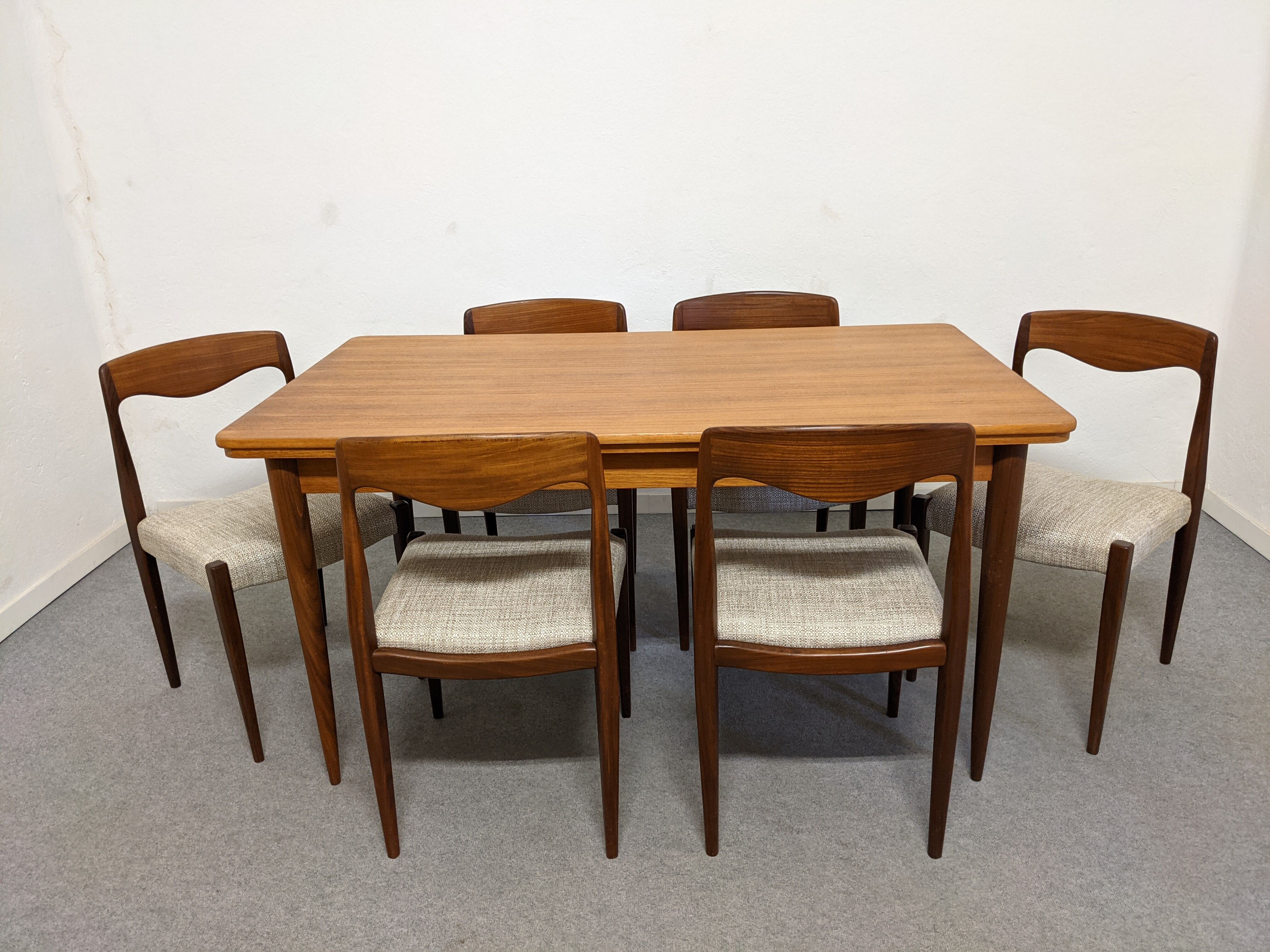 Set of 6 Danish chairs from the 70