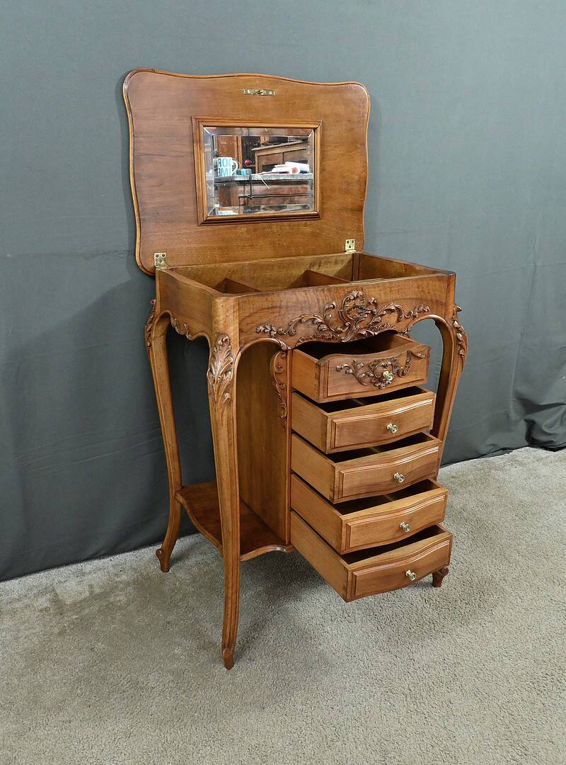 Walnut Coffee Table, Louis XV Style – Early 20th Century