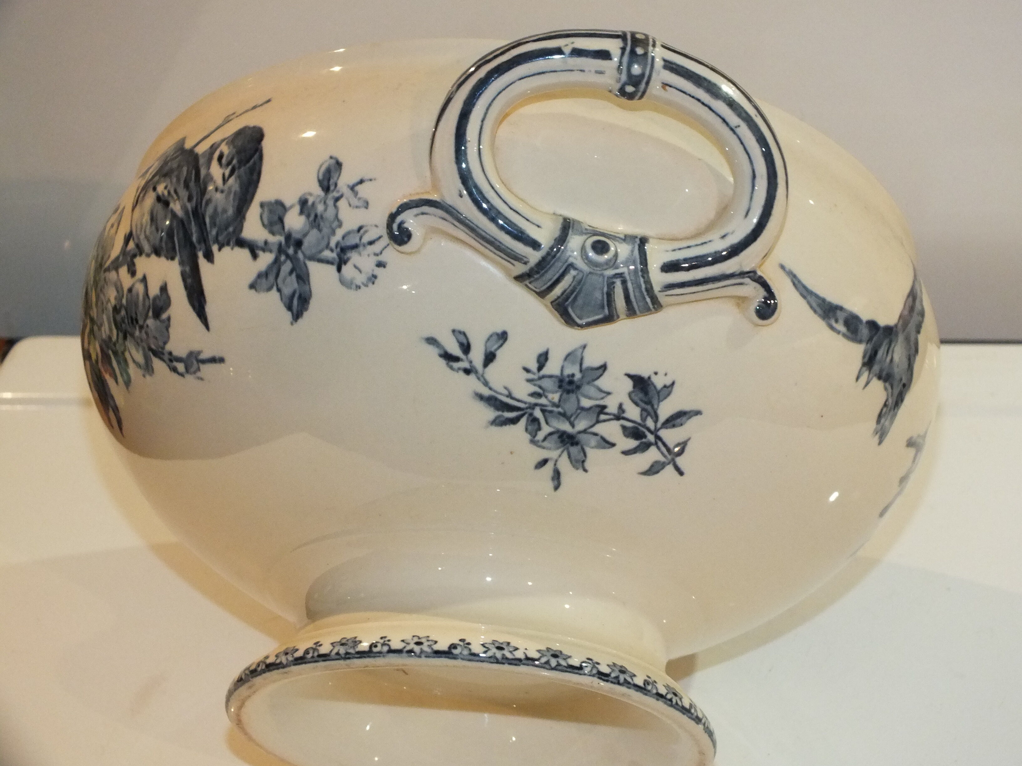 Tureen Sarreguemines & Digoin model Favorite blue