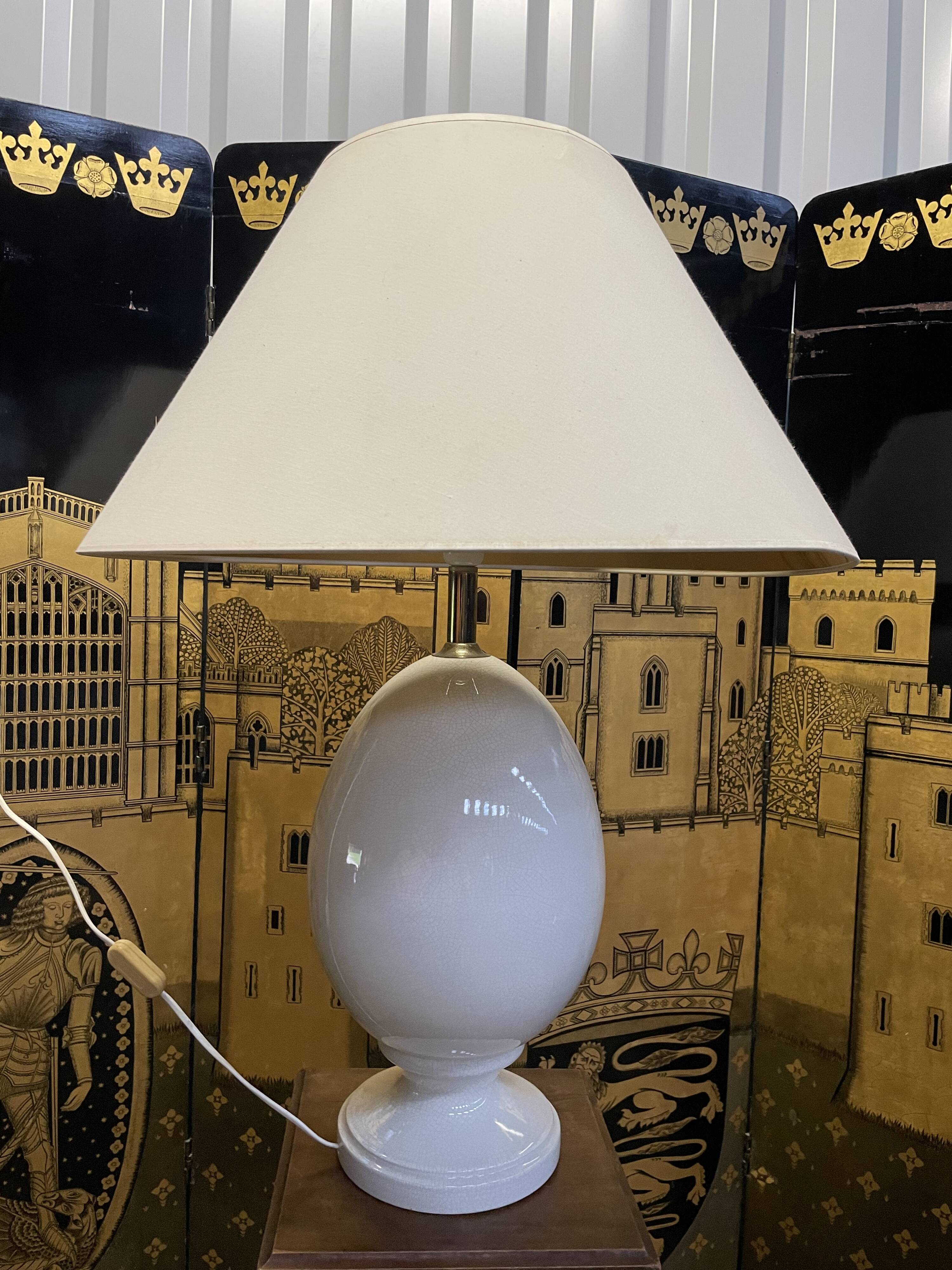 Cracked porcelain egg lamp 1980