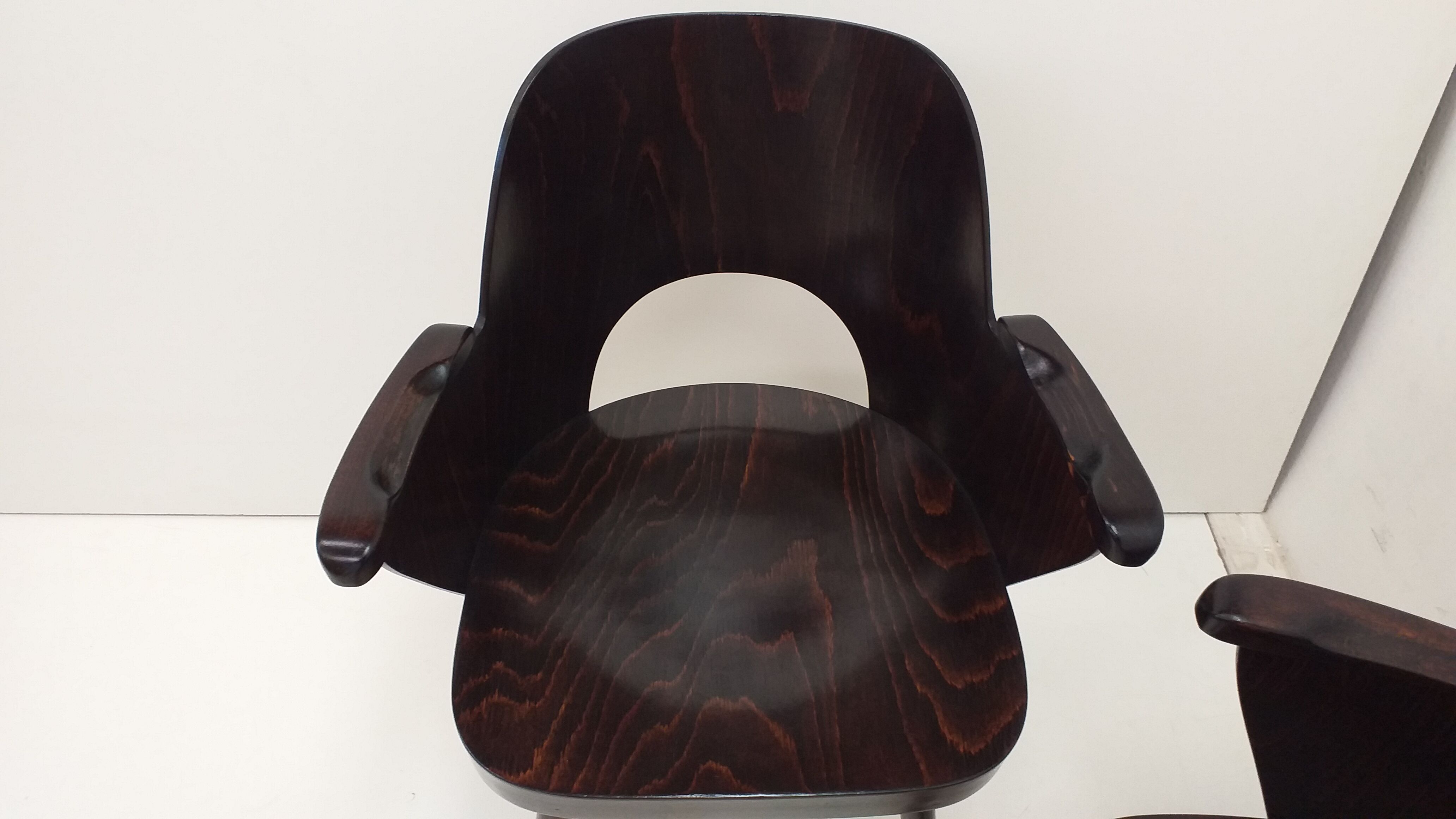 4 Oswald Haerdtl chairs for Ton, Czechoslovakia