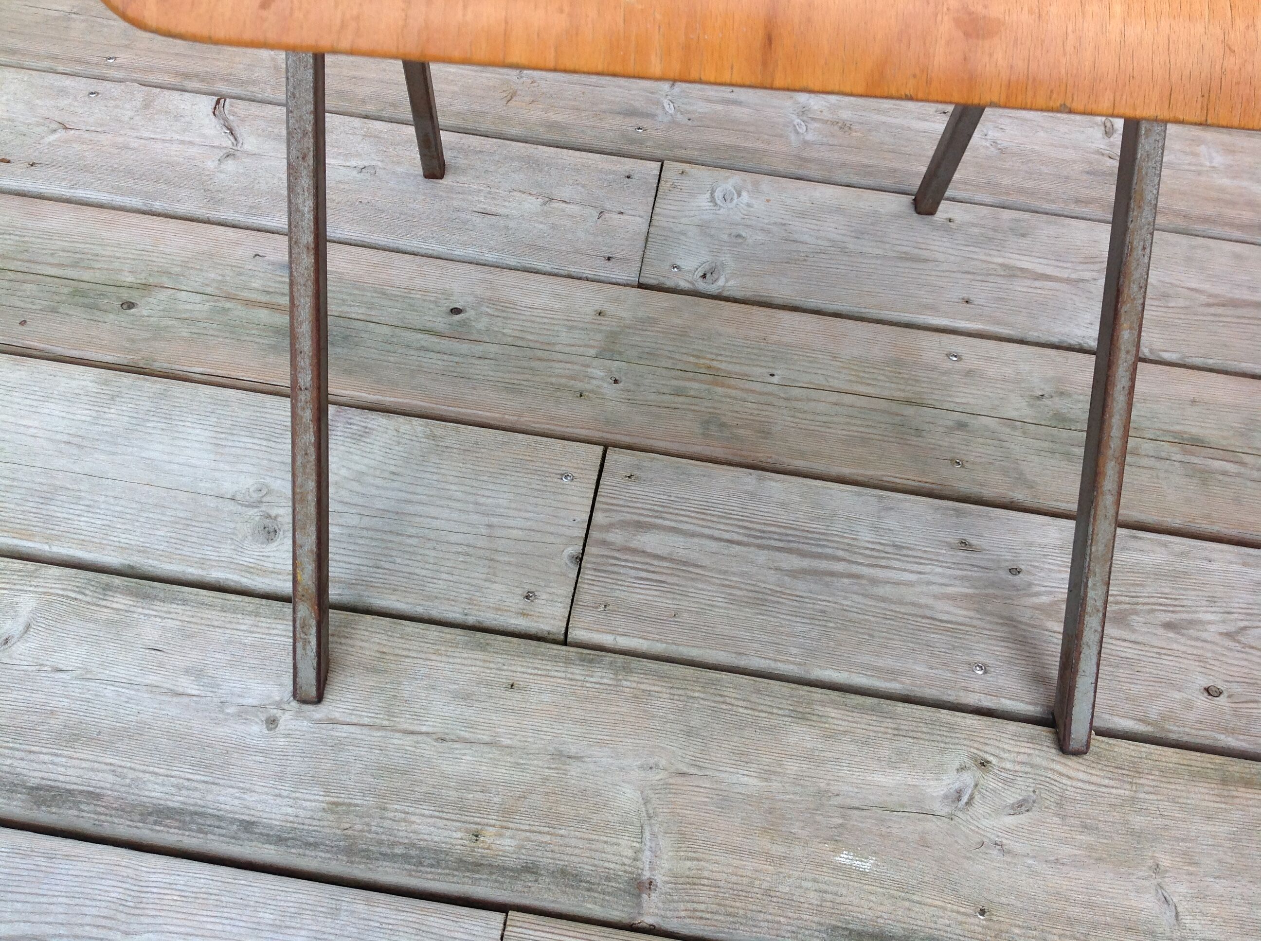 Duo of office chairs