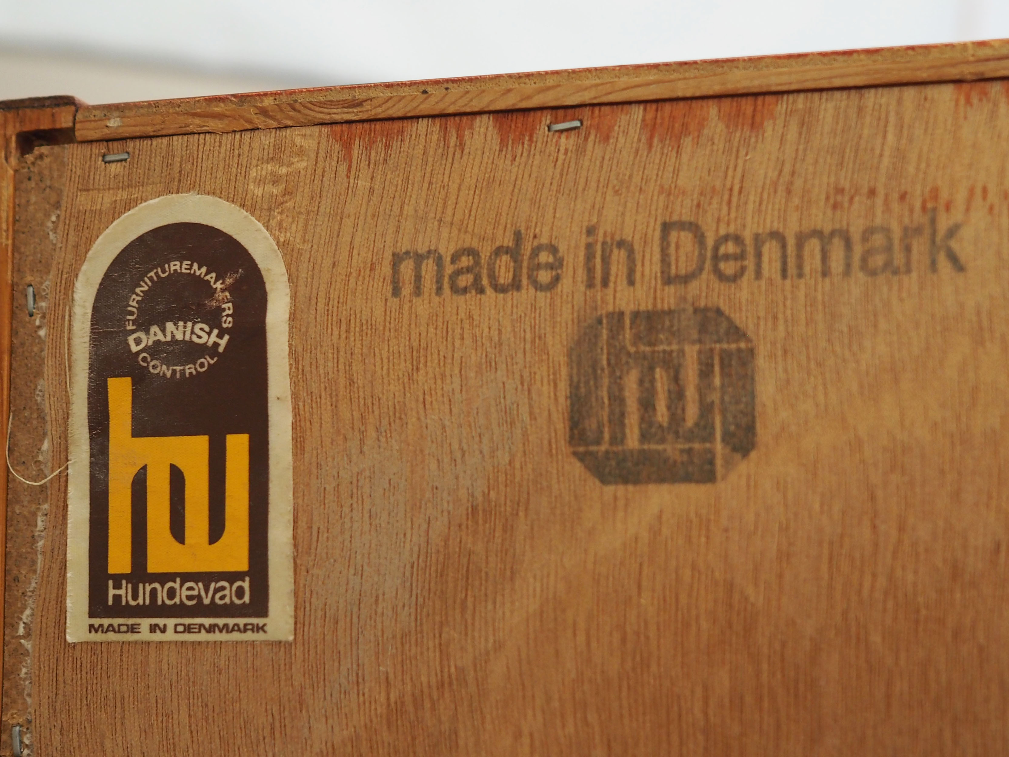 Bibliothèque en acajou, design danois, années 1970, production : Hundevad