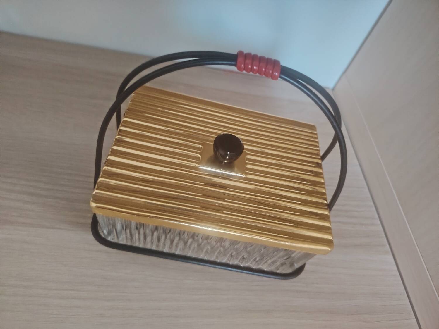 Biscuit tin or sugar tin