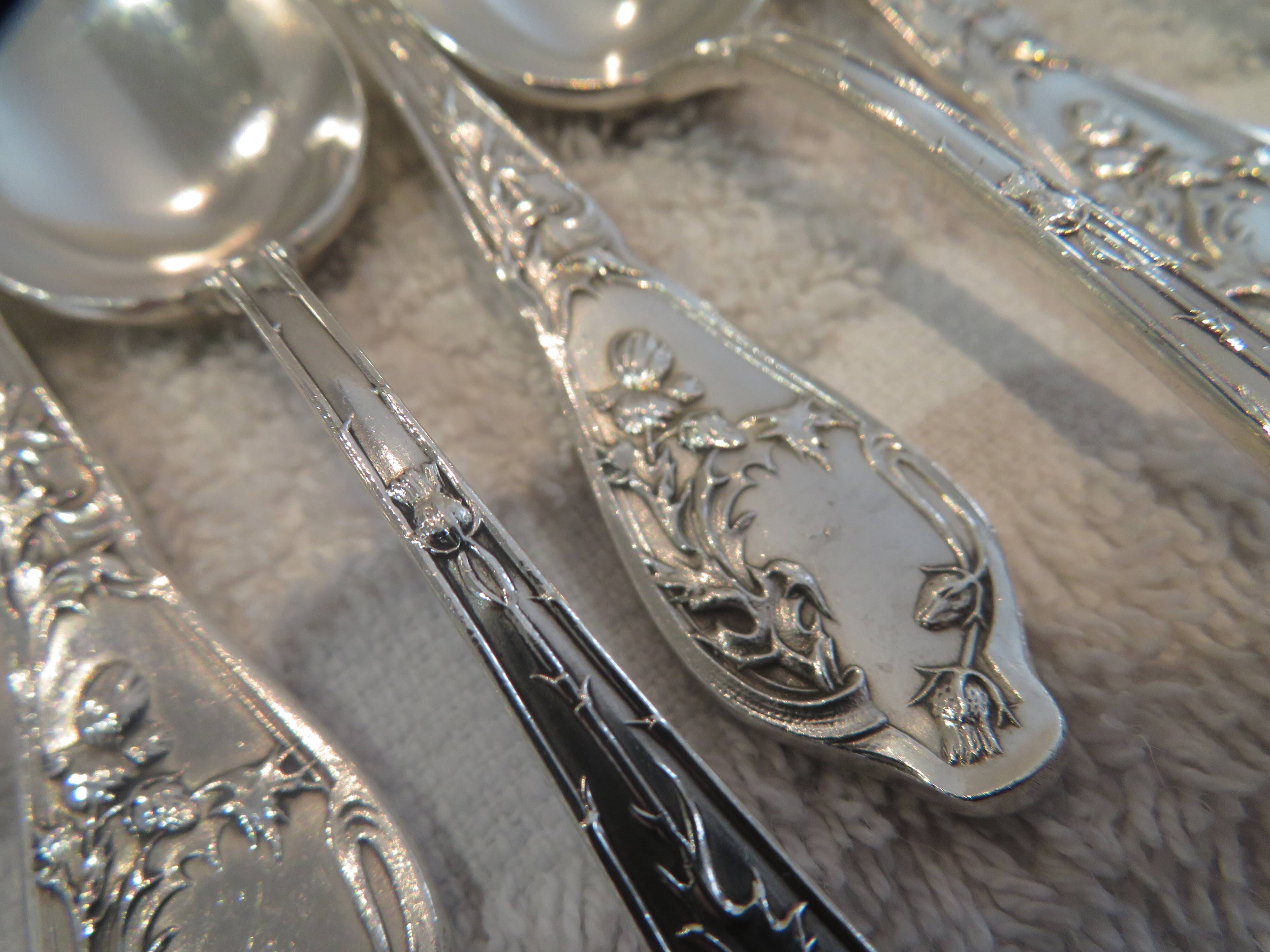 12 silver-plated coffee spoons by Boulenger, Art Nouveau thistles