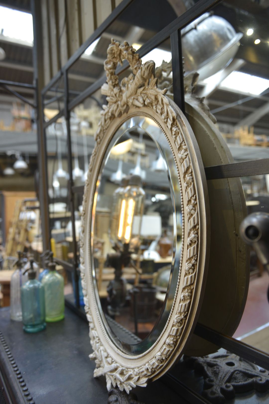 Oval mirror style Louis XVI 63x100cm