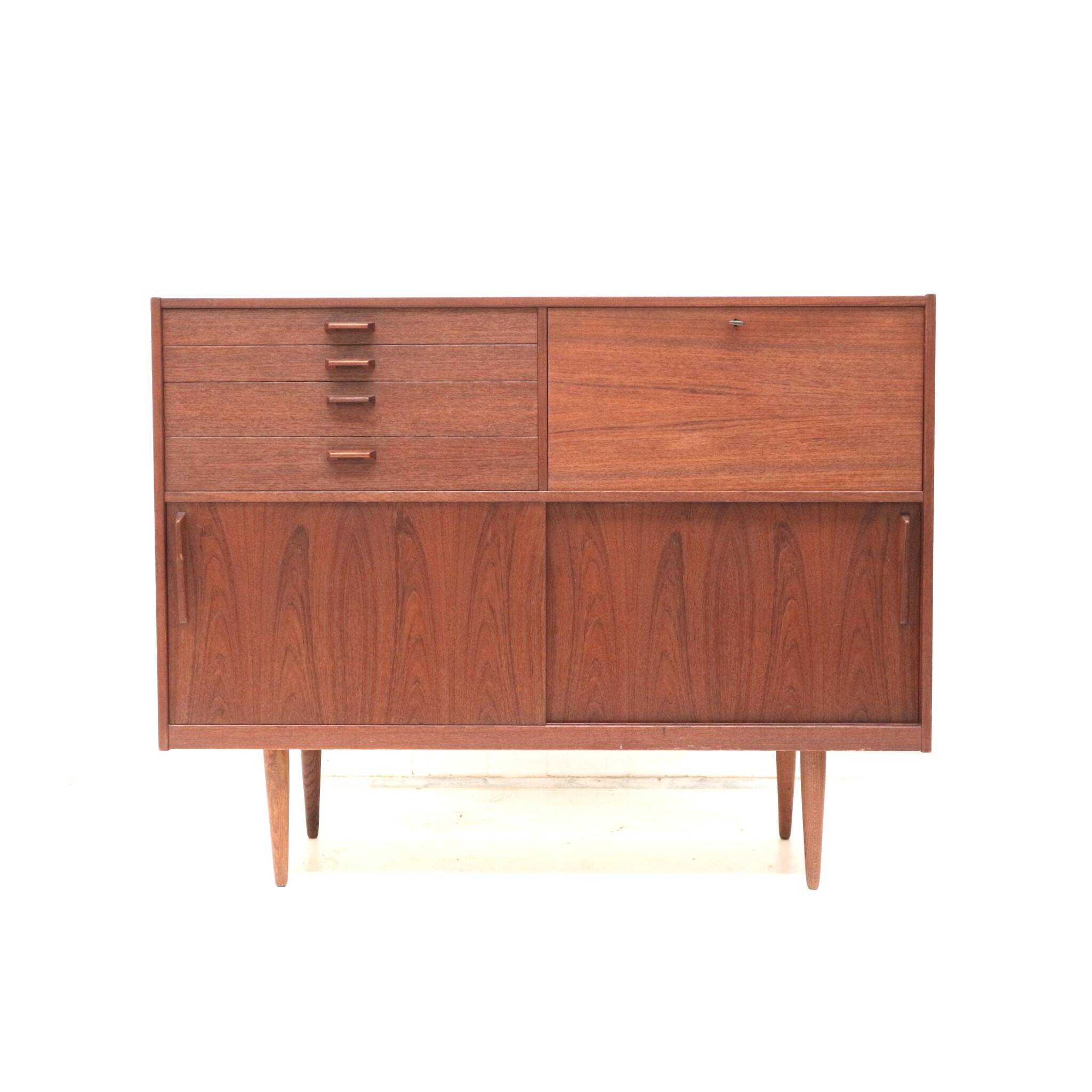 Enfilade vintage de Hugo Troeds, Bra Bohag, Suède