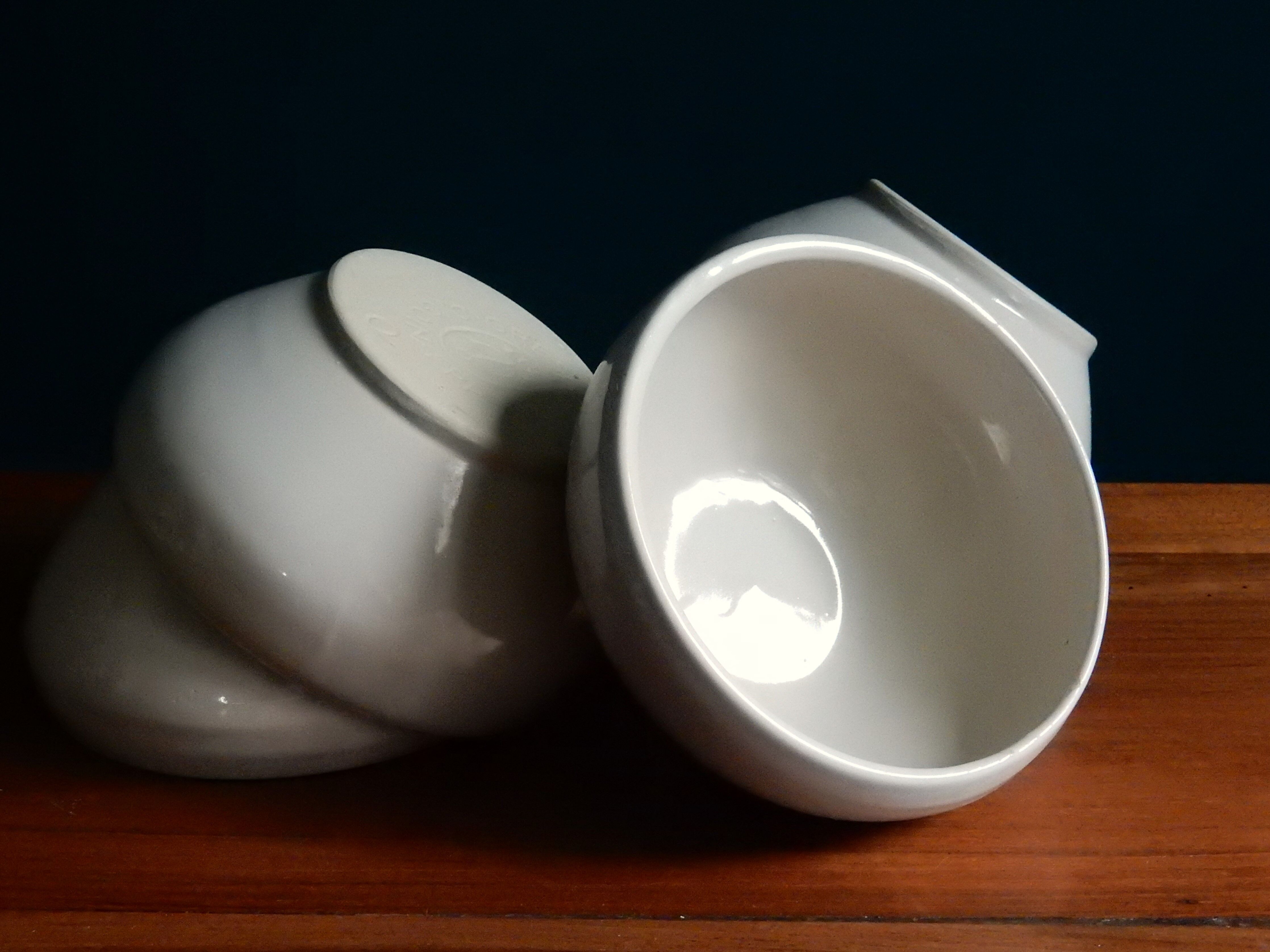 5 stoneware bowls Digoin Sarreguemines grespots