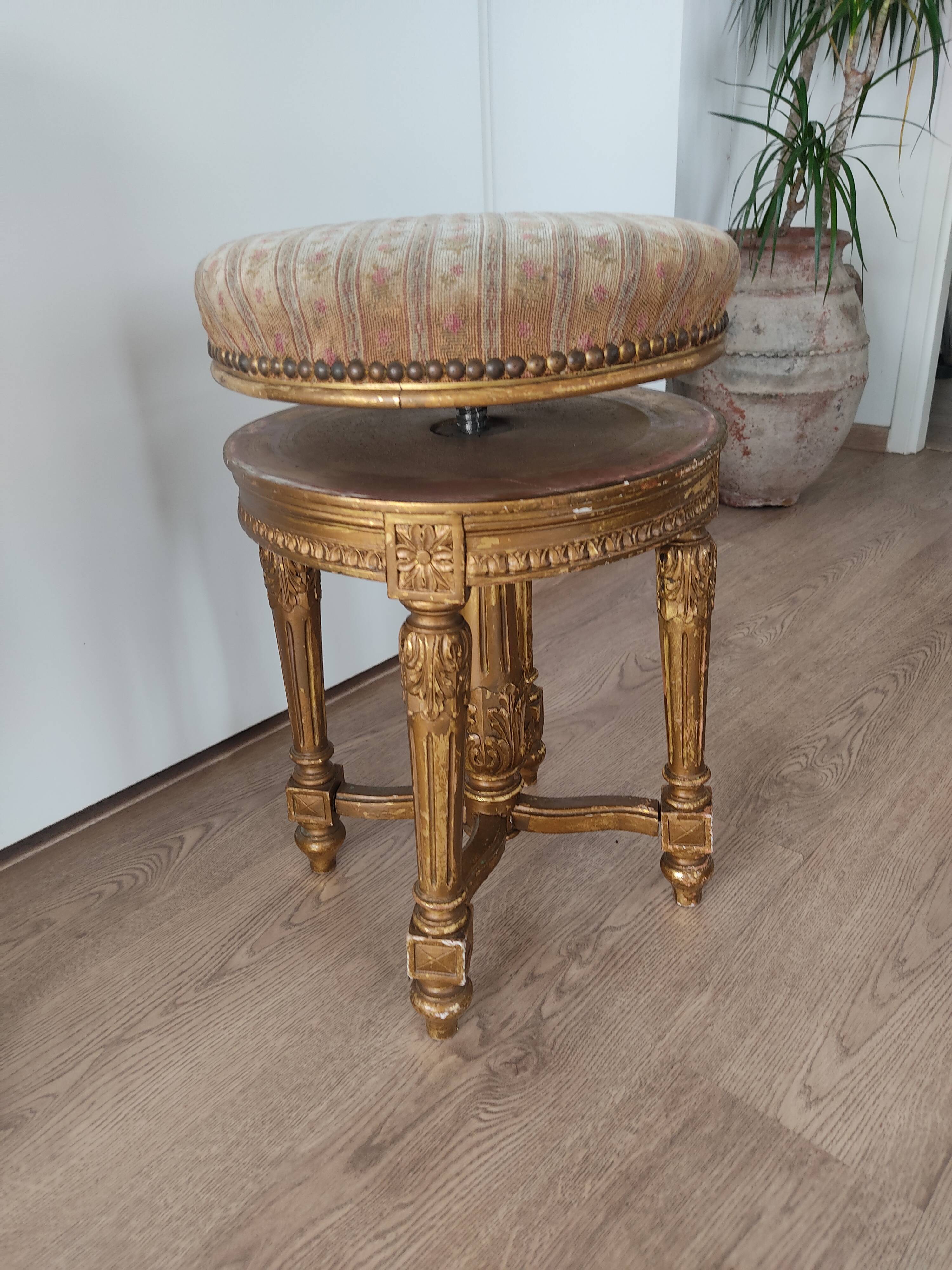 Tabouret de piano