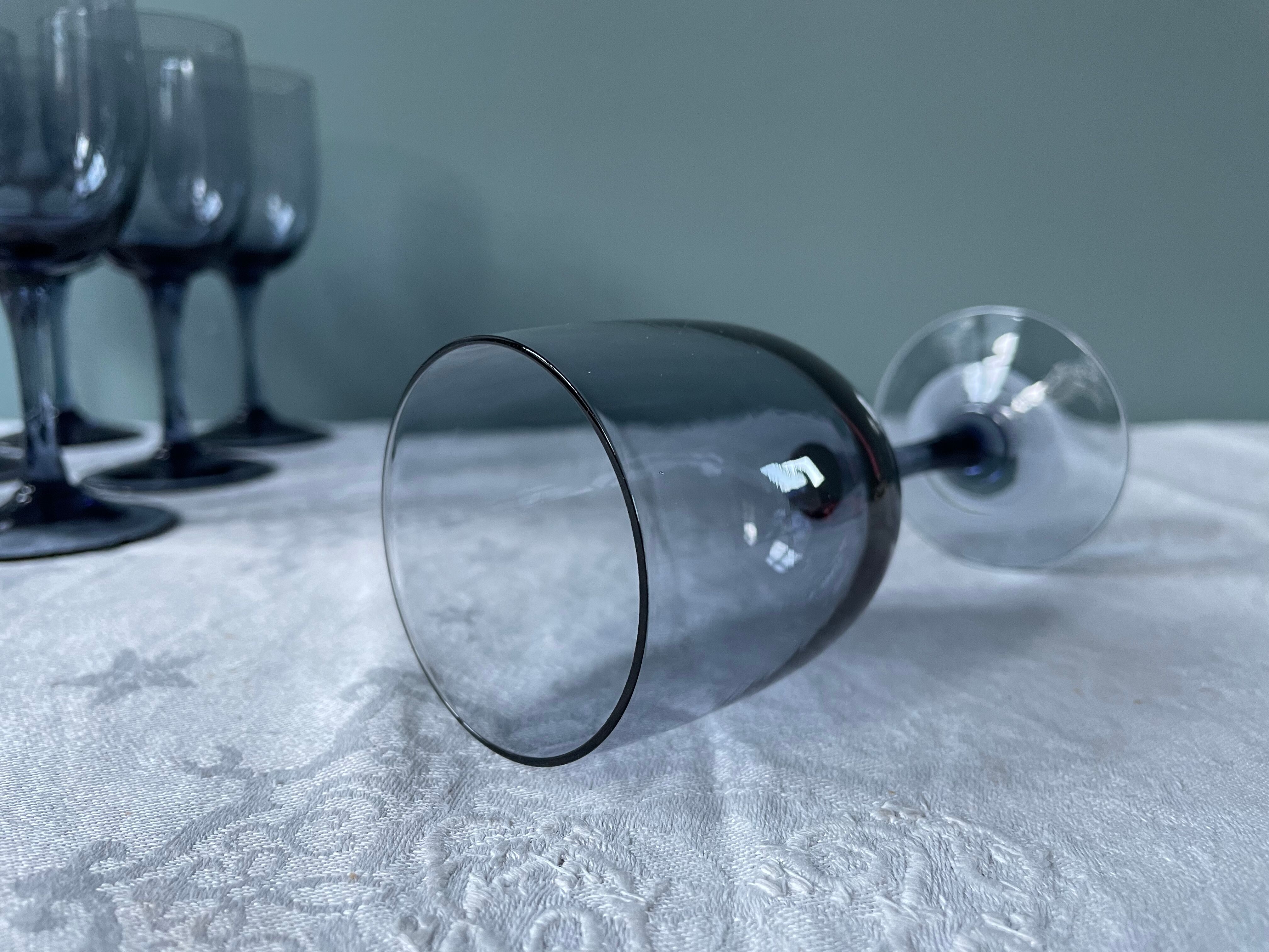 Série de 10 verres à vin MCM, vers 1950