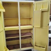 Parisian kitchen cupboard