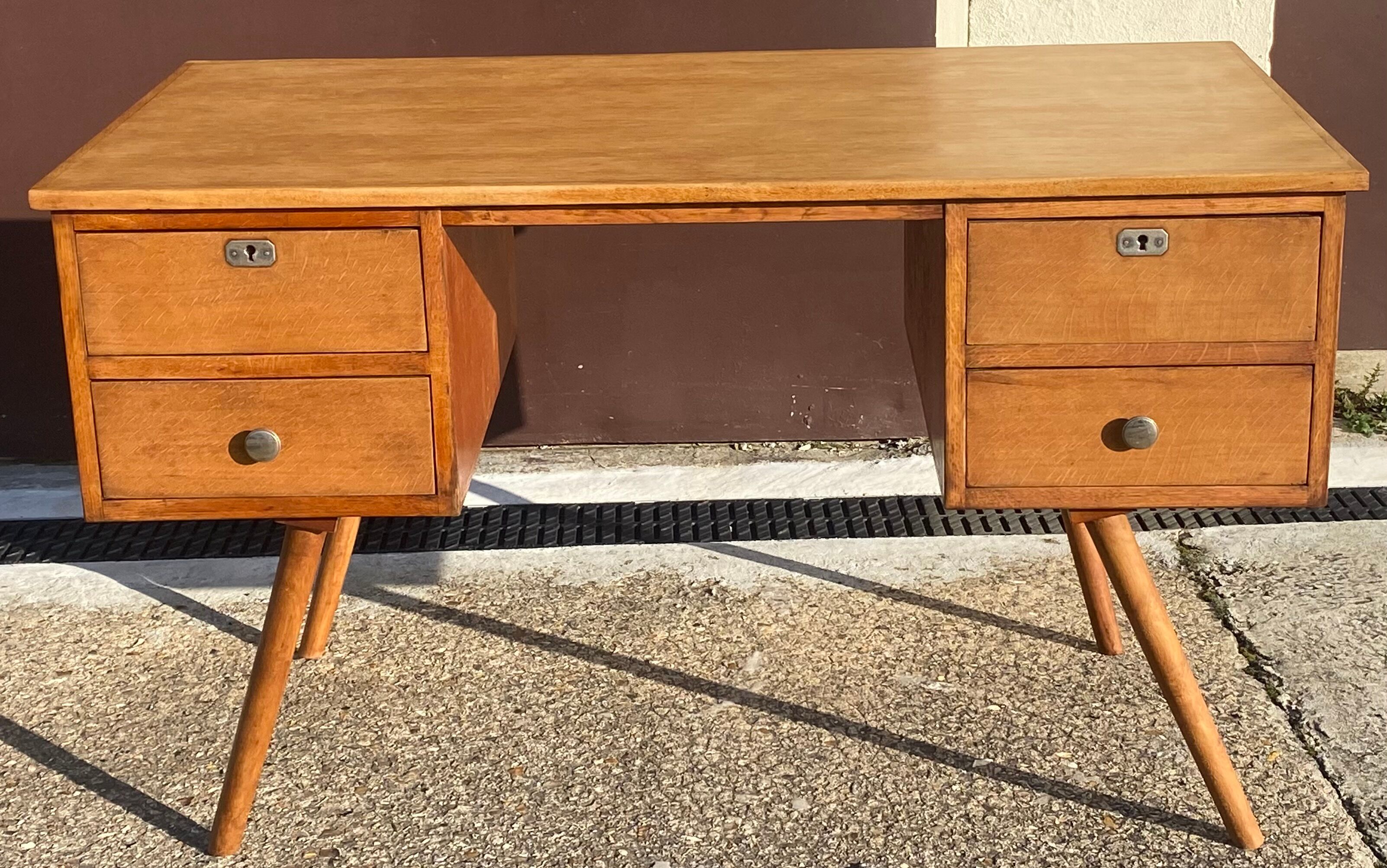 Oak desk 50s compass