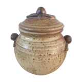 Olive pot in sandstone