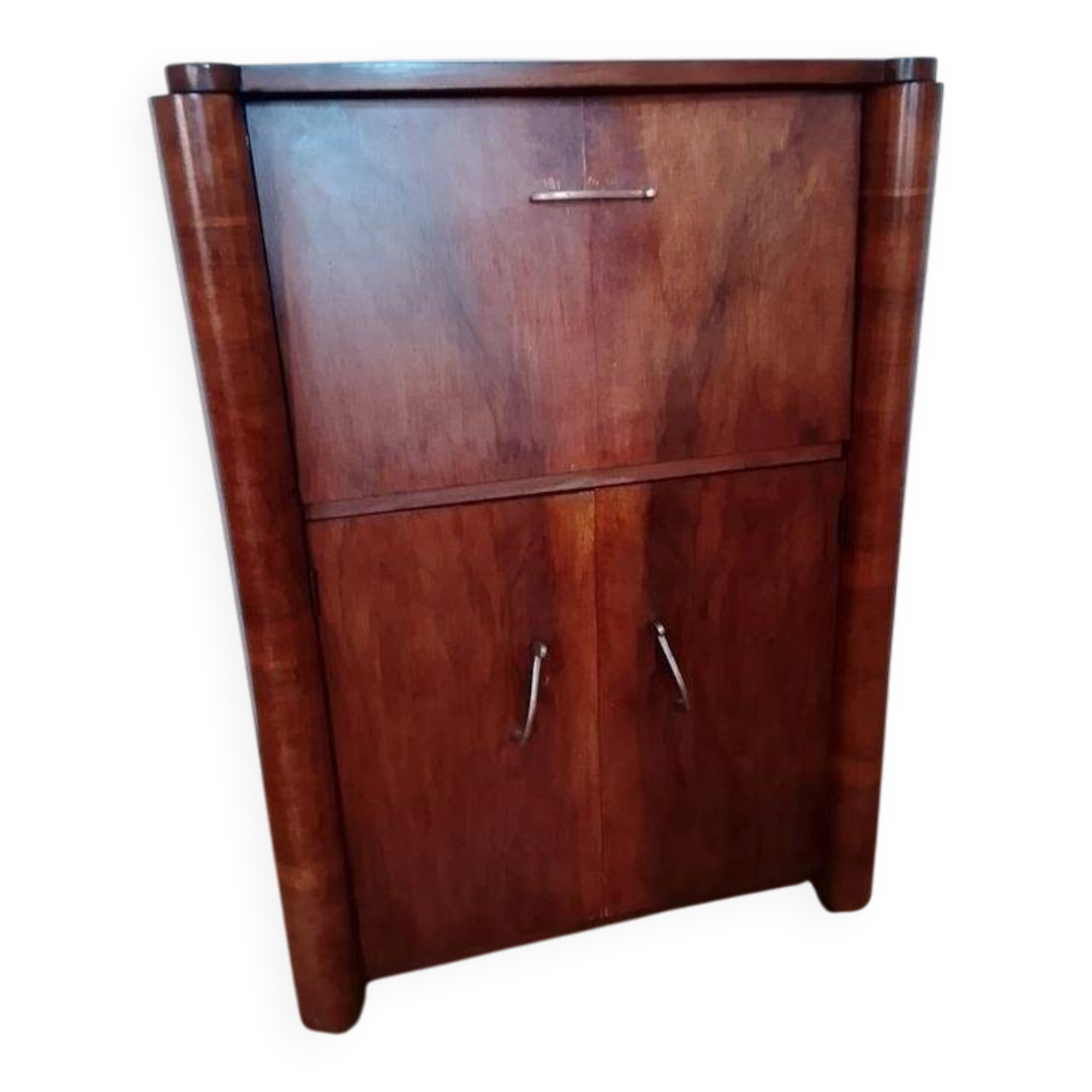 Antique bar cabinet on wheels