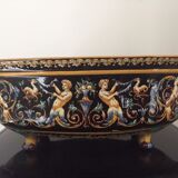 Garden on feet in Gien with Renaissance decorations