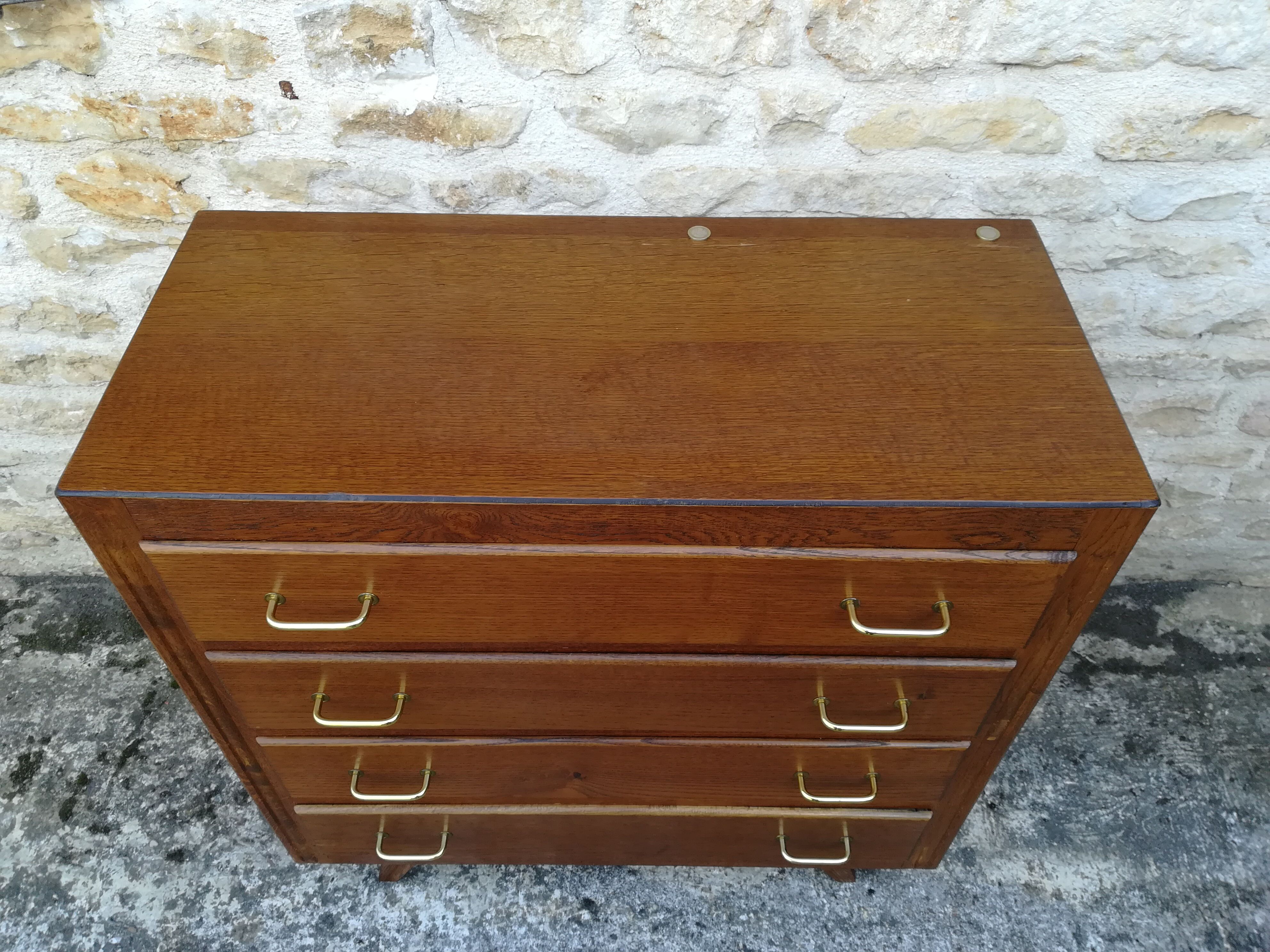 Commode vintage en chêne