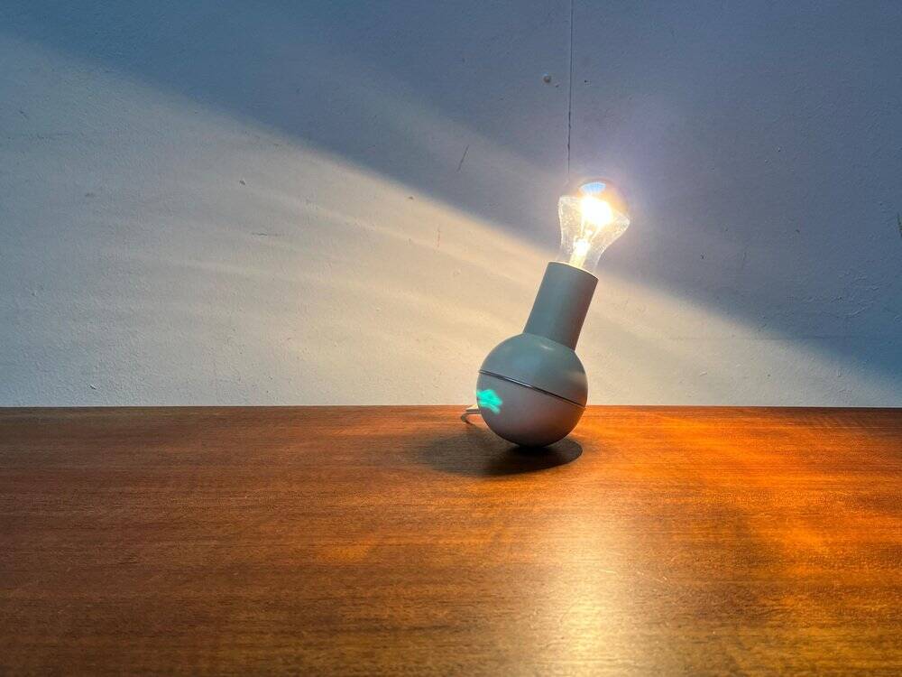 Lampe de table Culbuto d'époque spatiale italienne du milieu du siècle par Lamperti, années 1960