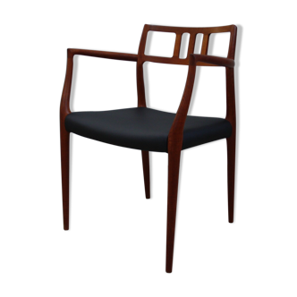 Vintage armchair in teak and black leather - Model 64 - Möller - Denmark '60's