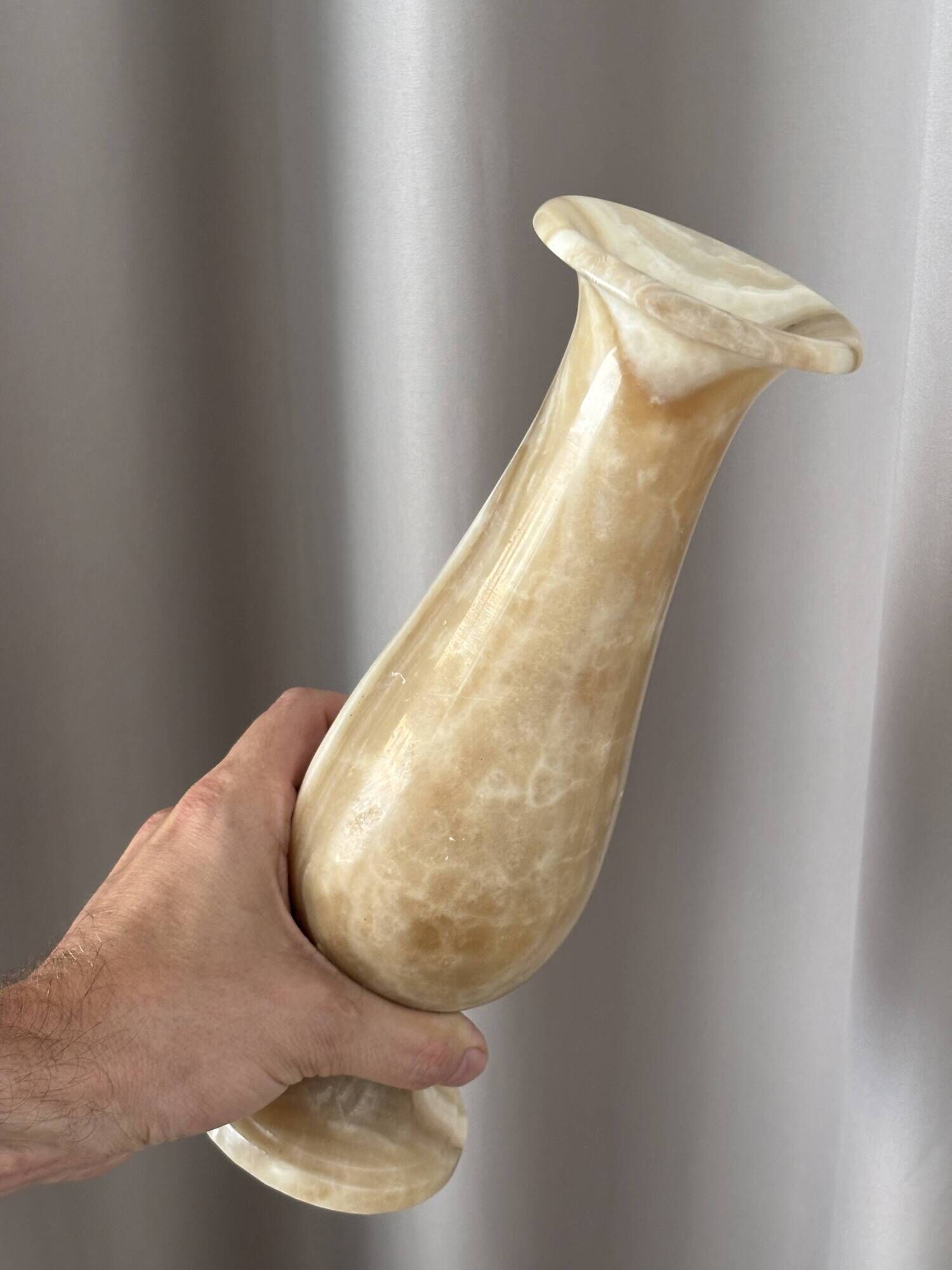 Vintage Italian Onyx Marble Vase – 25 cm – Honey & Cream Stone