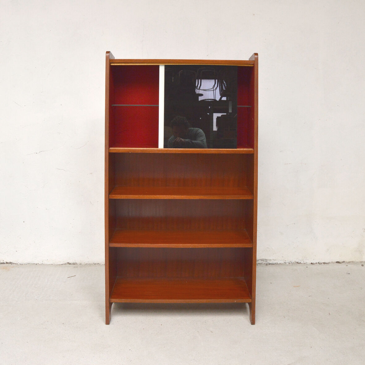 Shelf with winged feet, 1950