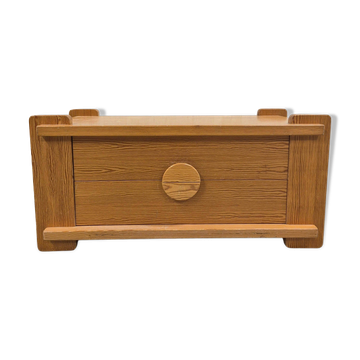 Solid pine chest of drawers, by Swed-Form Skillingaryd, Swedish brutalism.