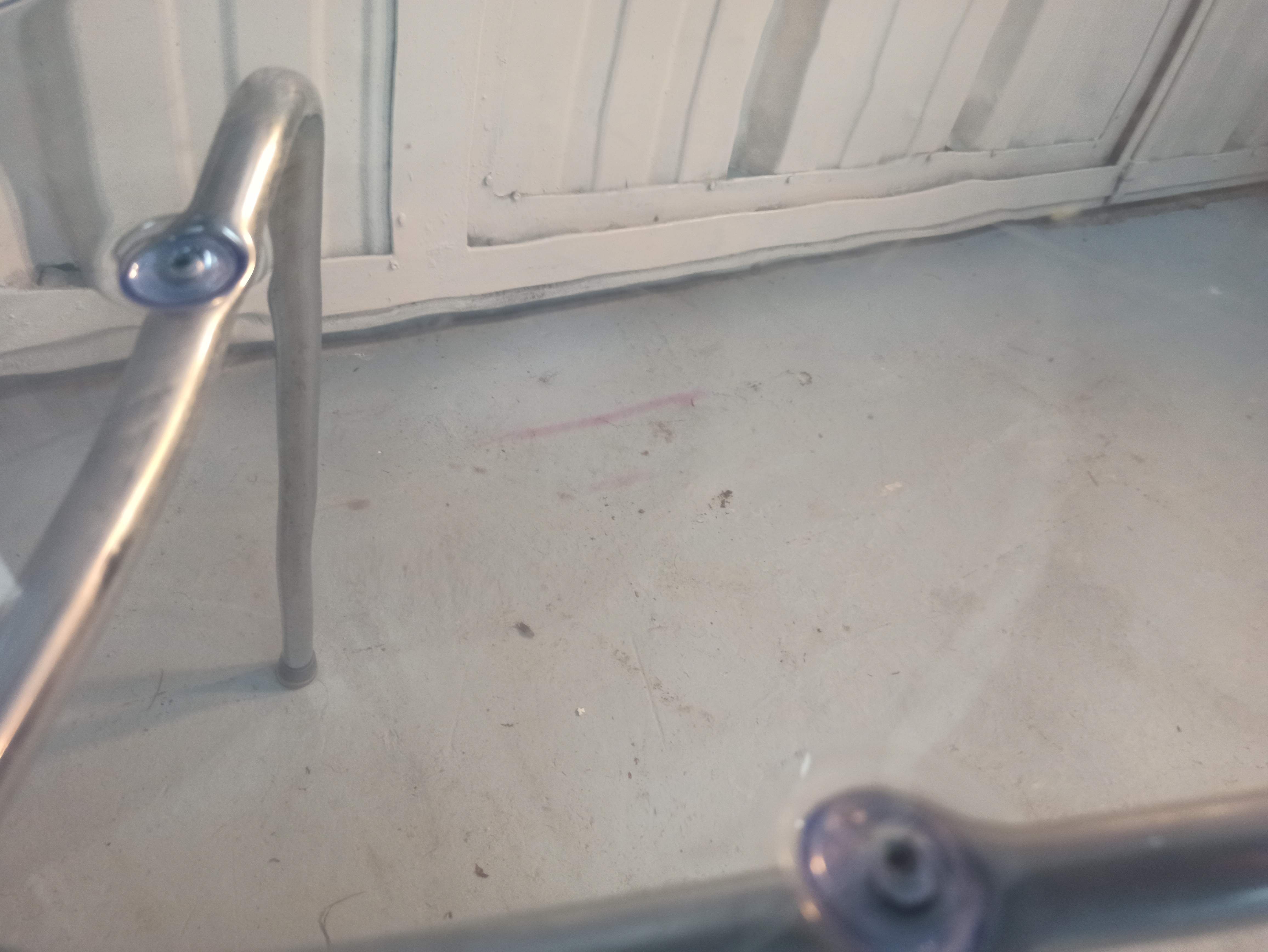 Transparent armchair Robbi Cantarutti, Sintesi, "Orbit Large", Made in Italy.