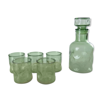 Lot of glasses and bottle