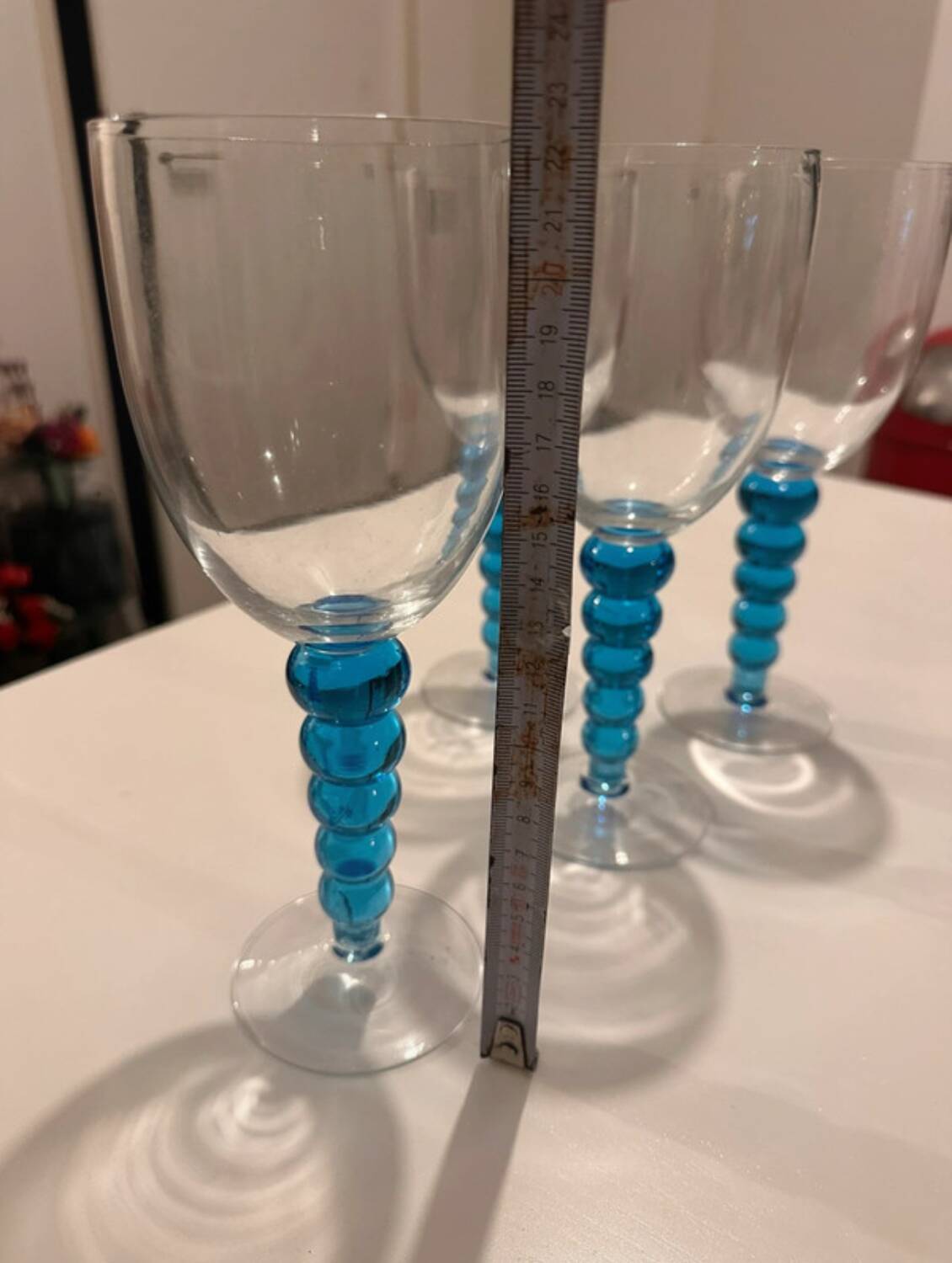 Set of 4 cobalt blue wine glasses - Progression pattern - Gibson - Perfect