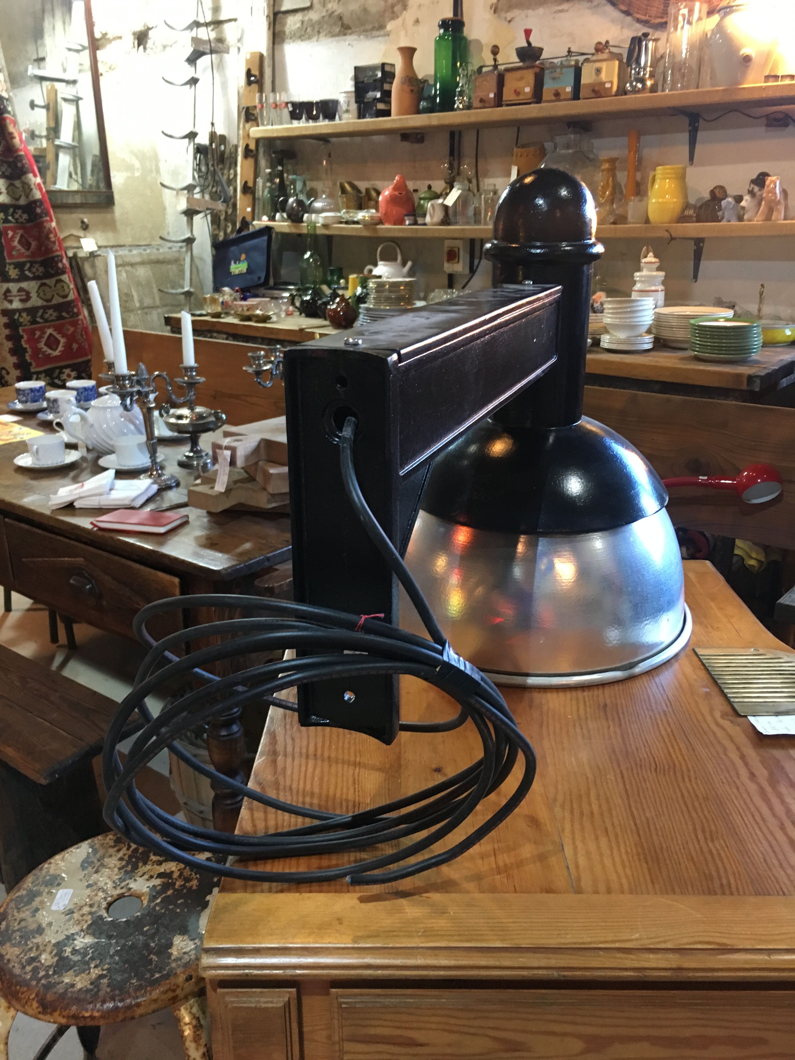 Industrial hanging lamp