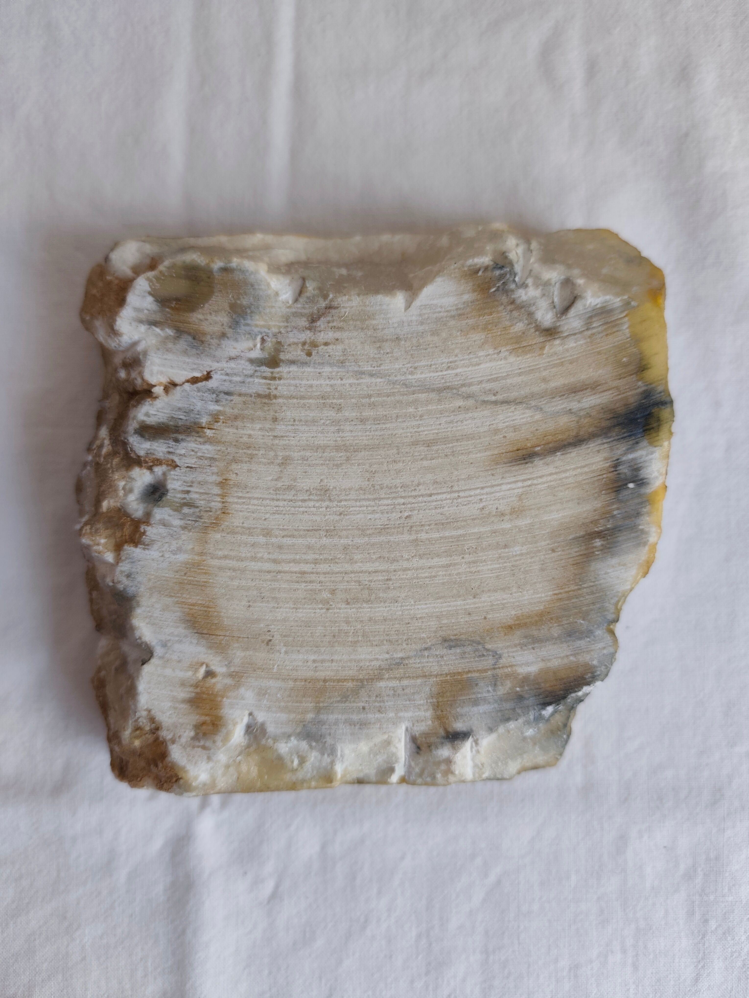 Pair of vintage ashtrays in genuine alabaster