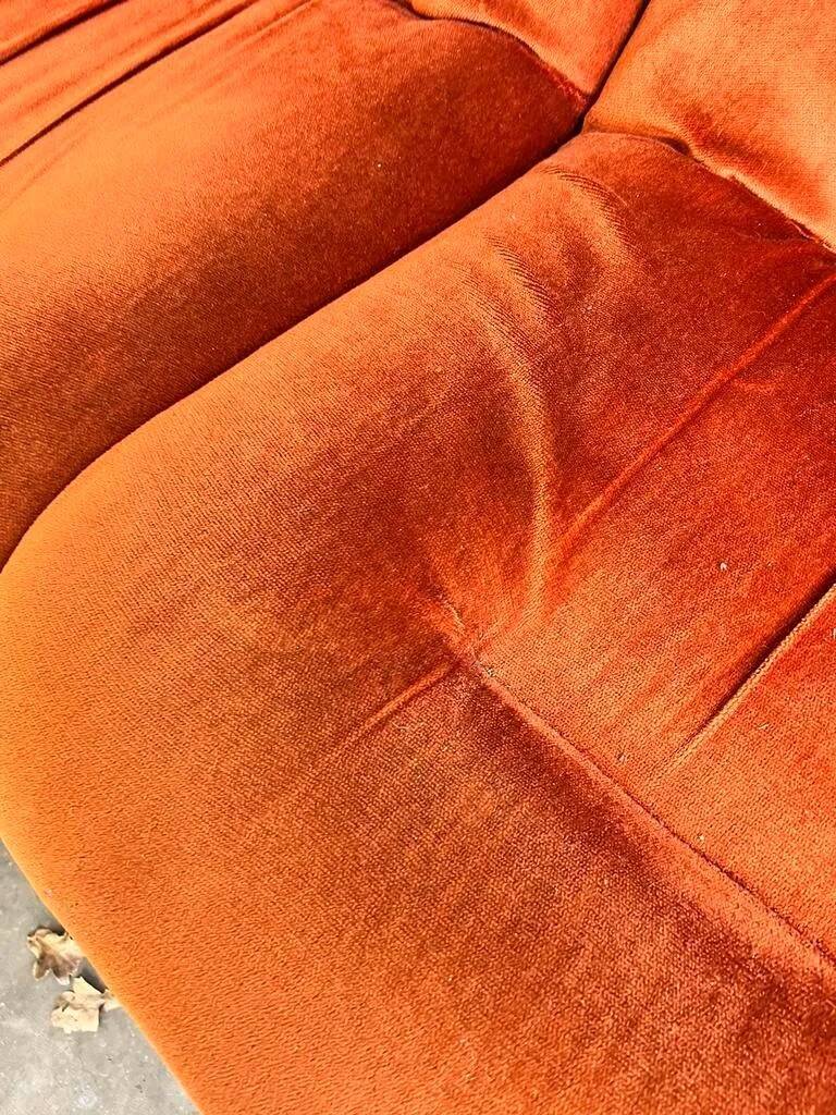 ARMCHAIR / SOFA / VINTAGE SOFA FROM THE 70S