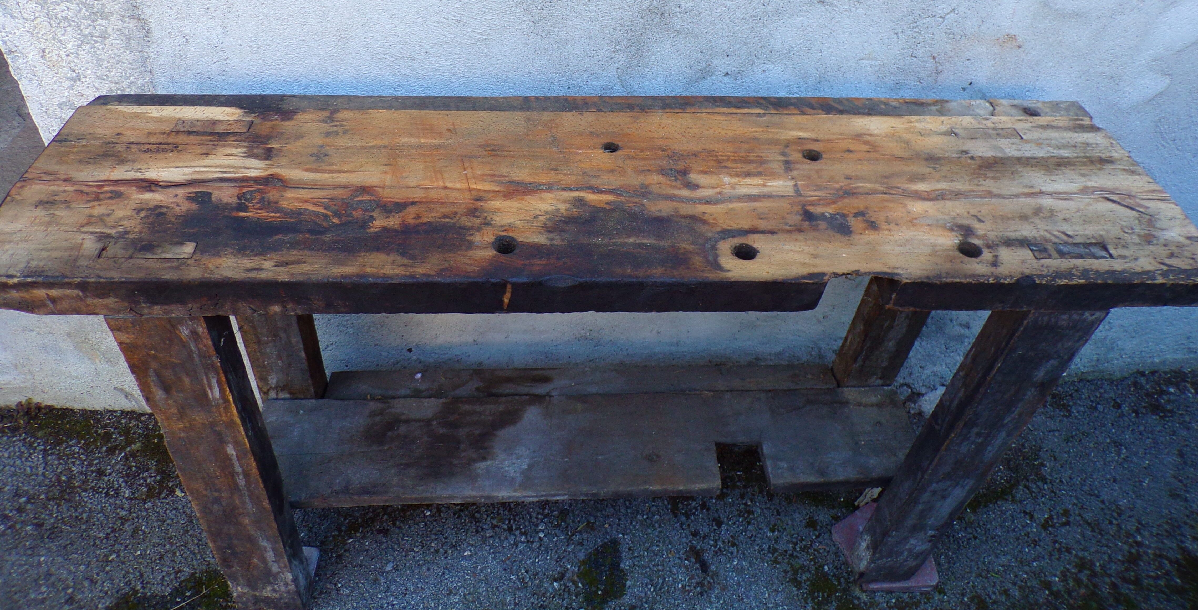 Carpenter's workbench