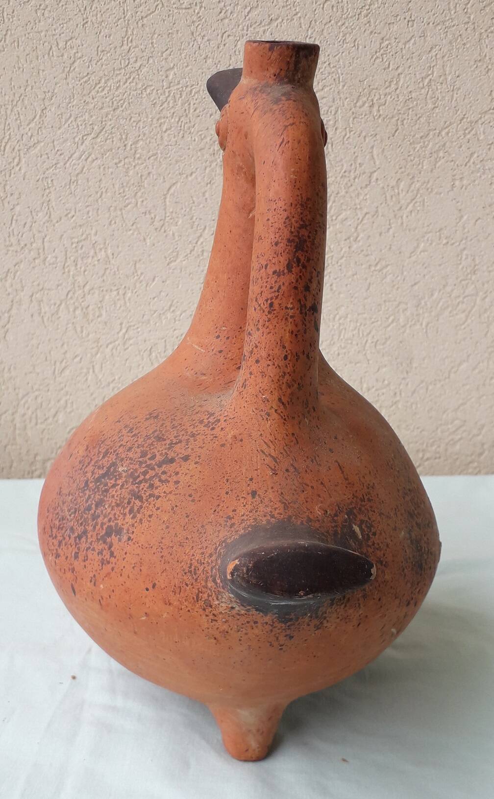 Vase zoomorphe en terre cuite